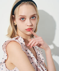 ランダムハートフリルブラウス