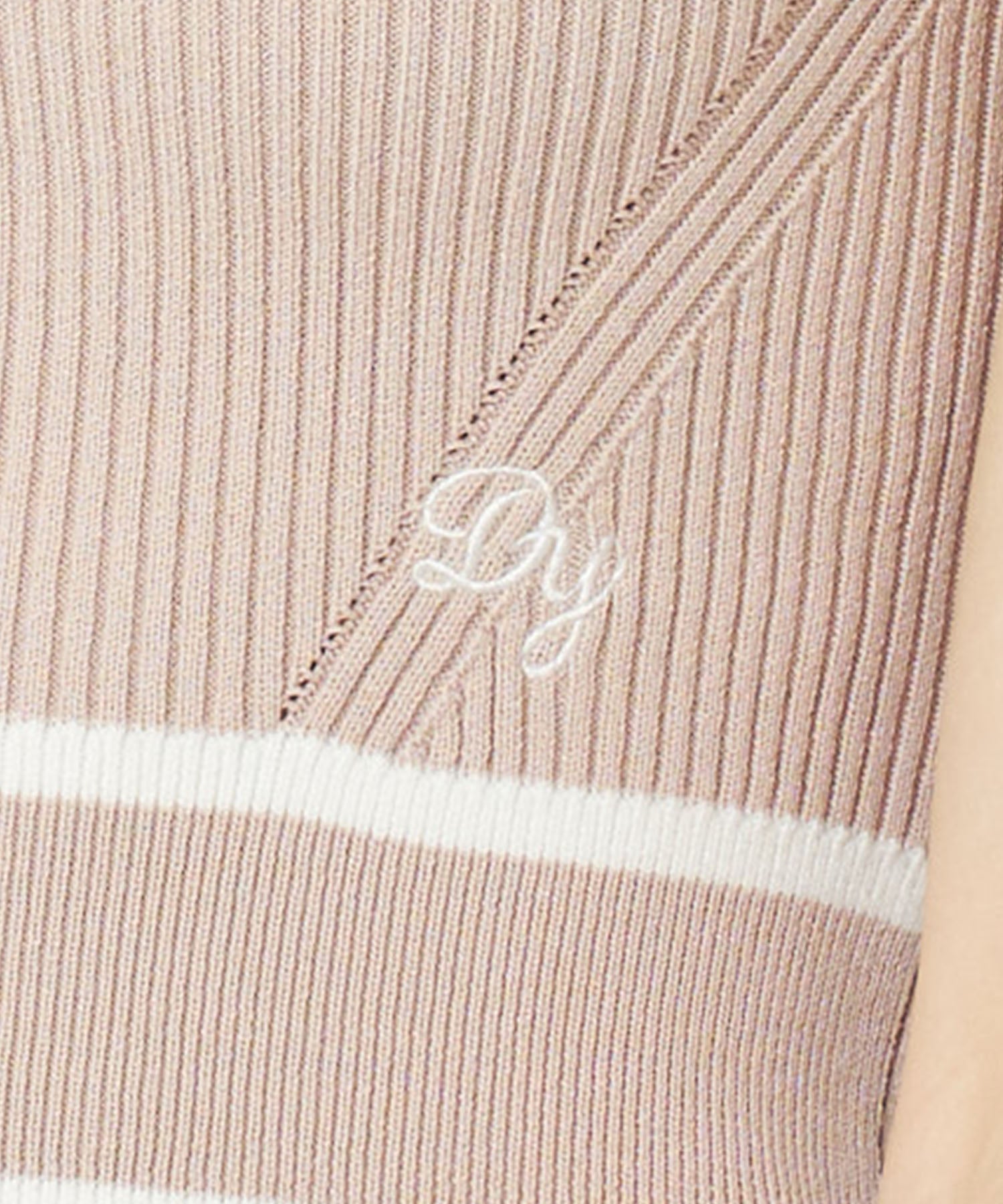 スクエアネックリブニット