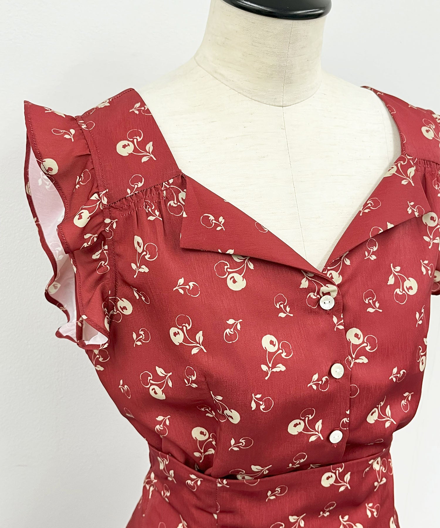 ヴィンテージチェリーブラウス