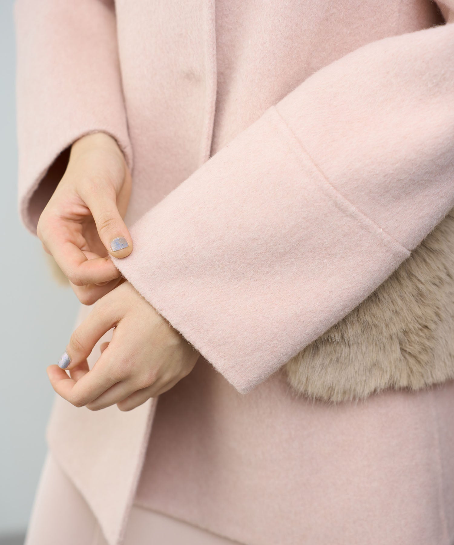 毛皮口袋喇叭外套