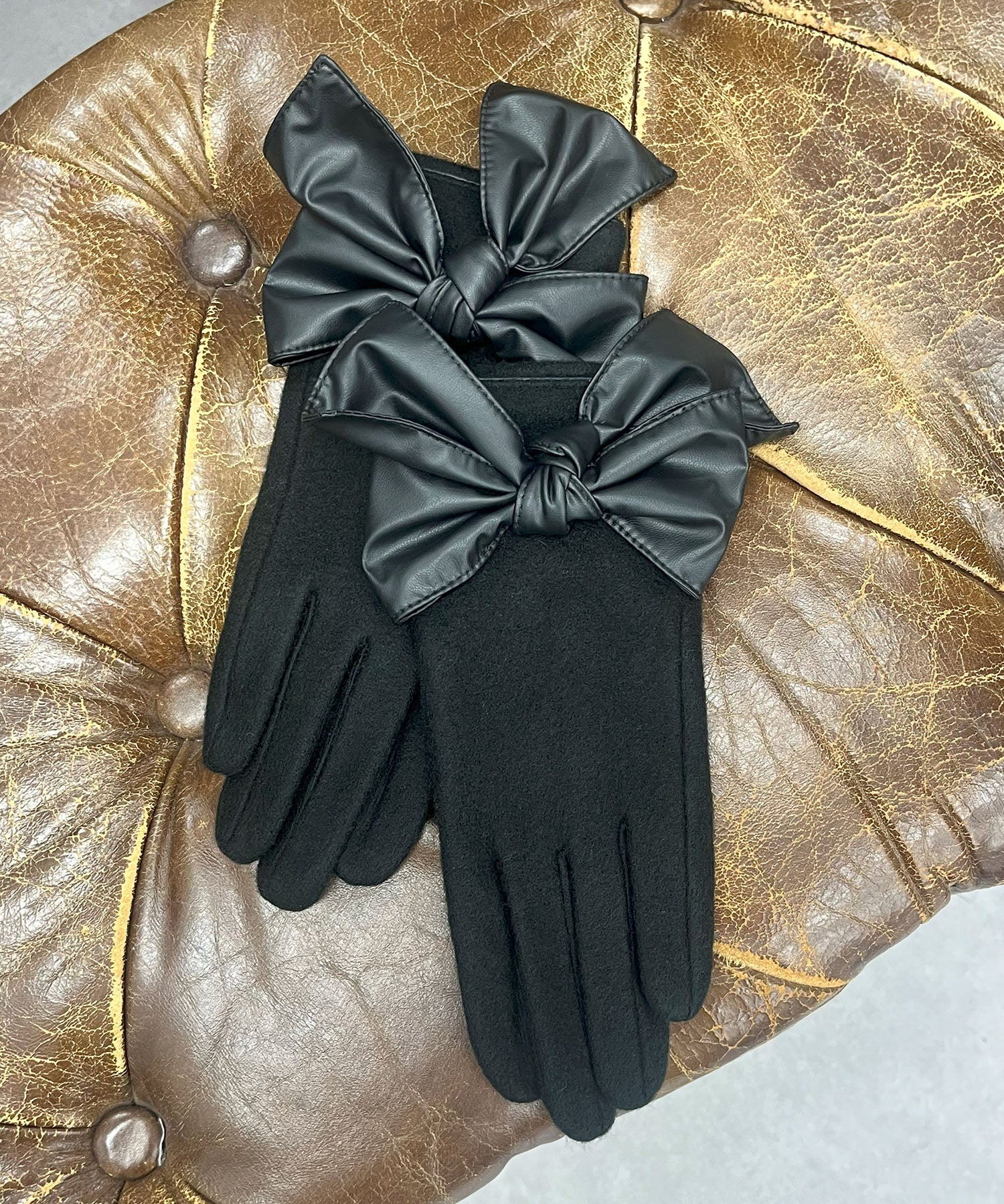 ノットリボングローブ