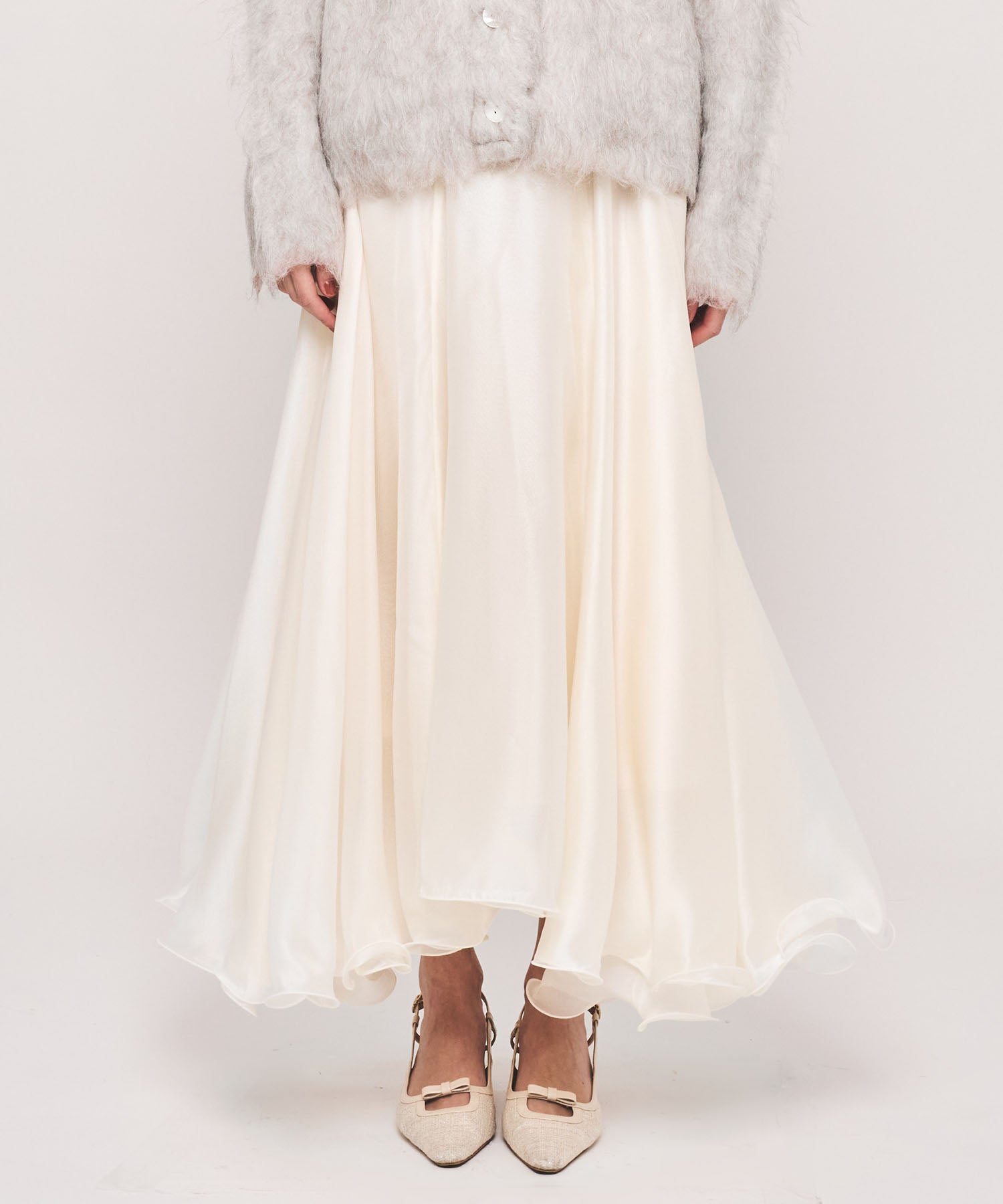 シアーフレアスカート