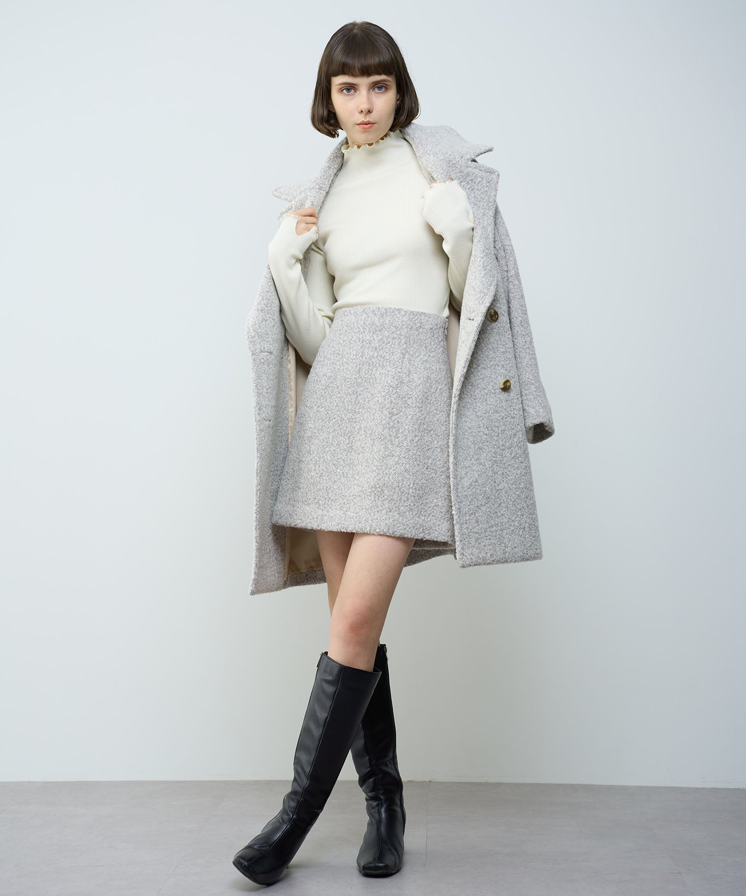 人字紋 W 扣款大衣