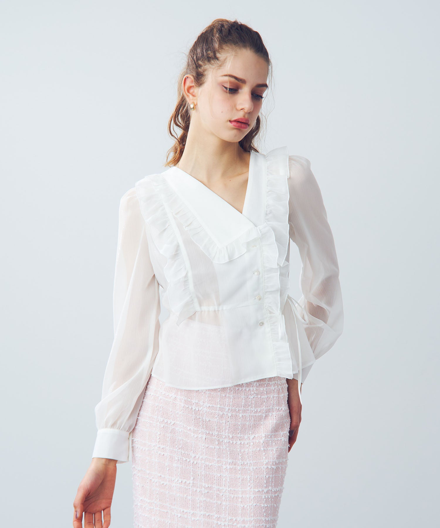 【預訂】金銀絲條紋荷葉邊襯衫