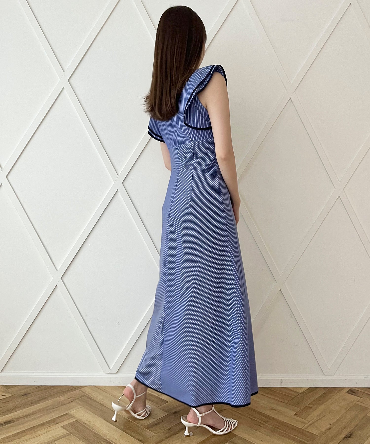 Frill shoulder dress