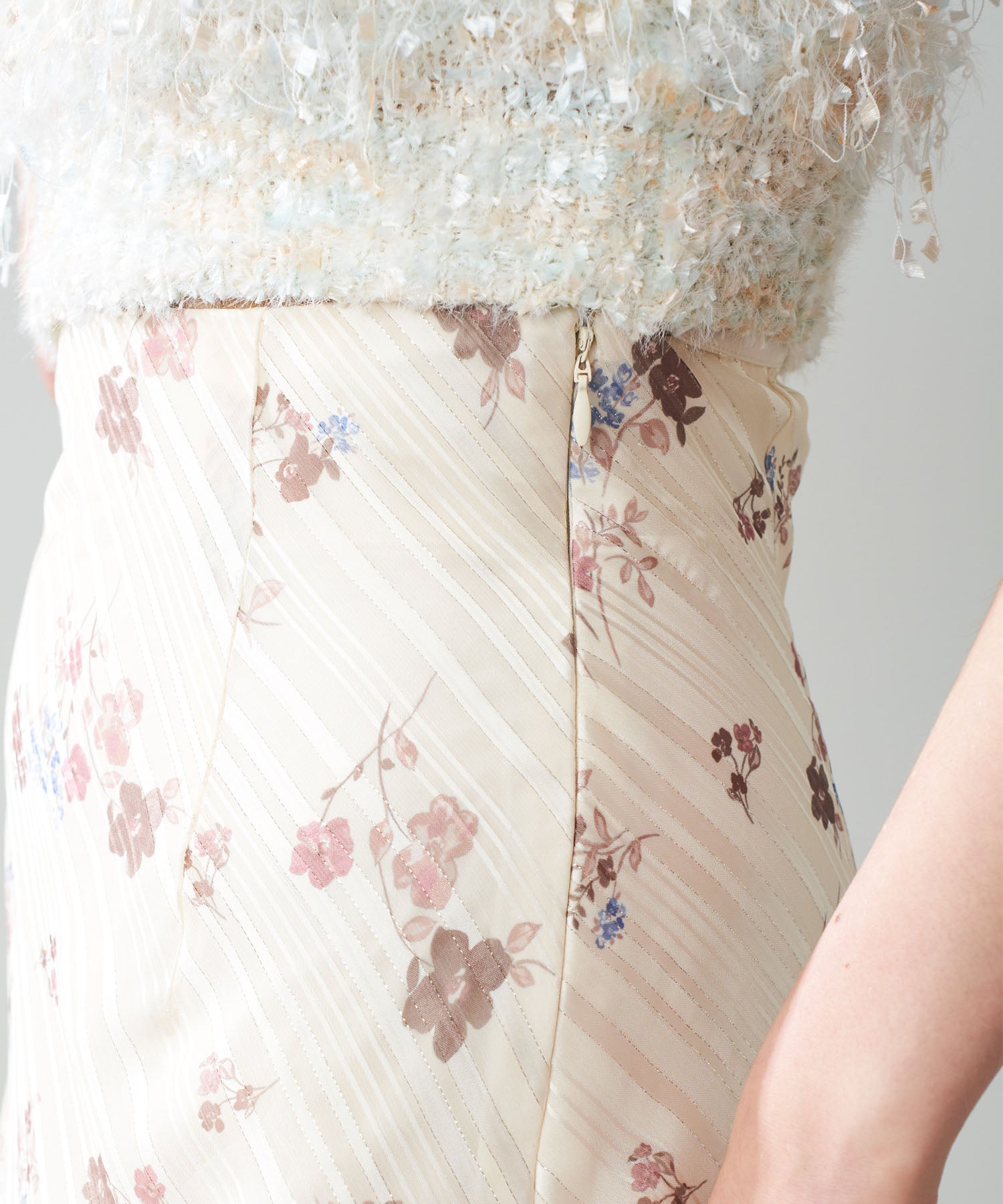 【預訂】亮片條紋花束裙