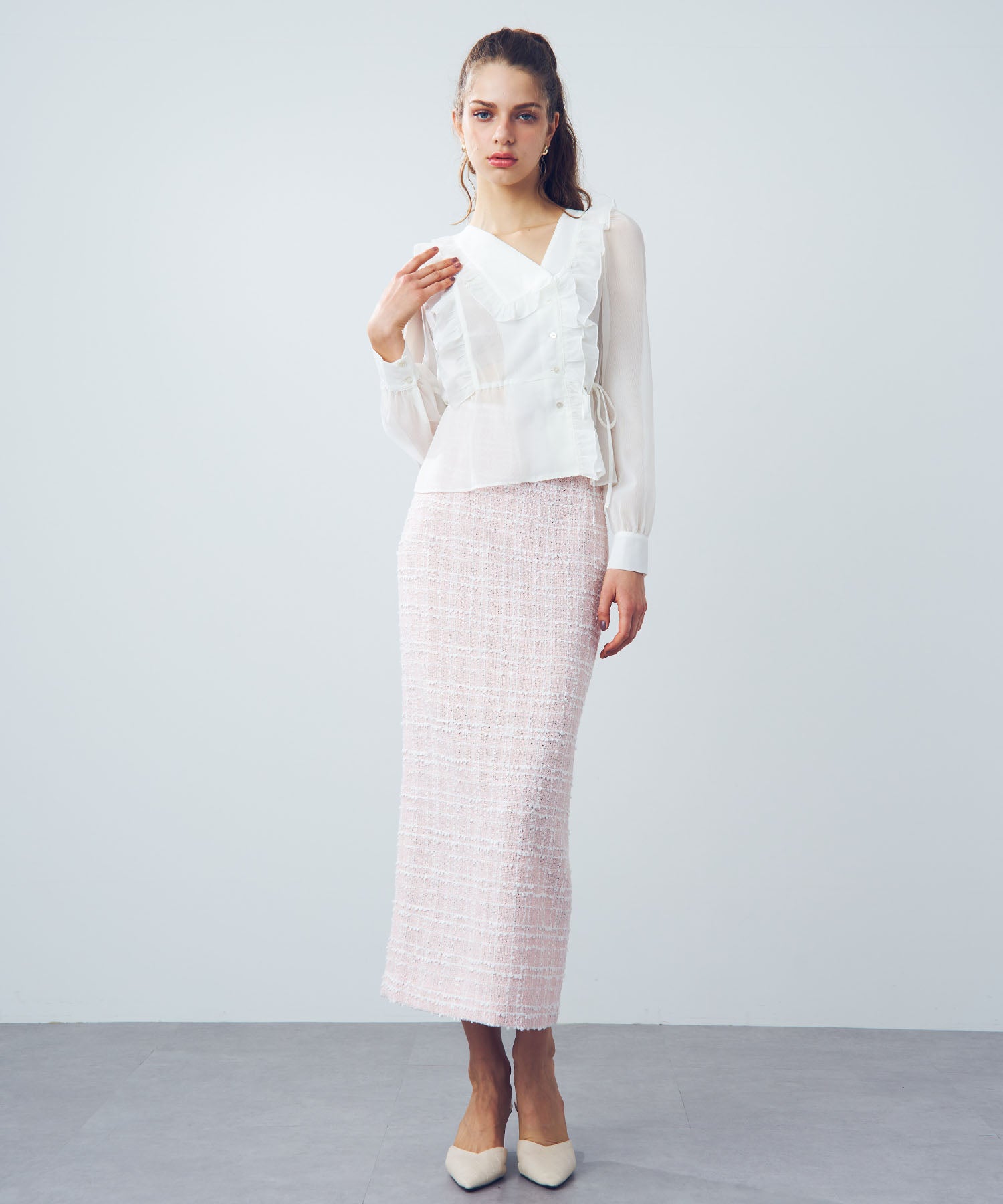 【預訂】金銀絲條紋荷葉邊襯衫