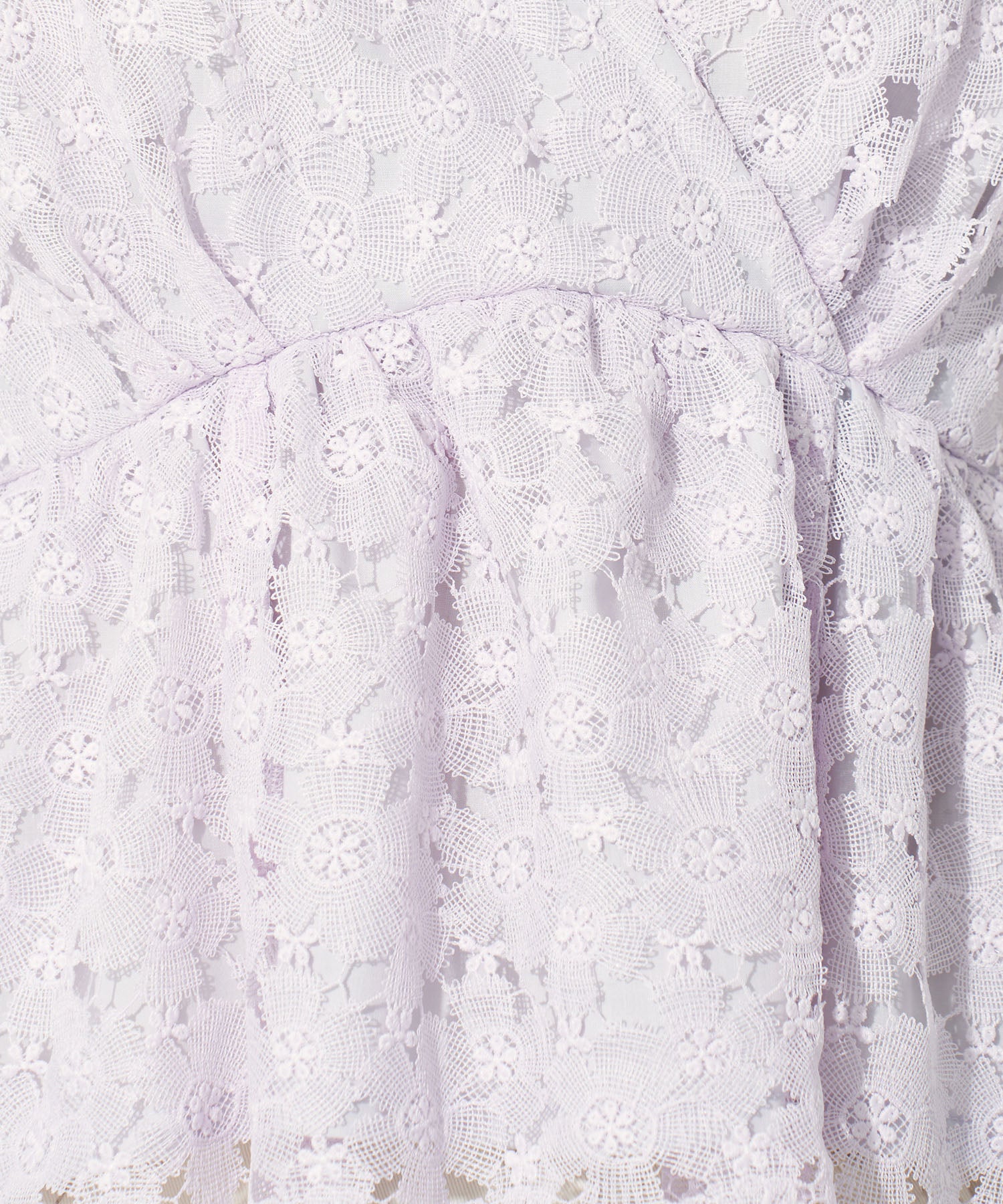 ケミカルレースブラウス