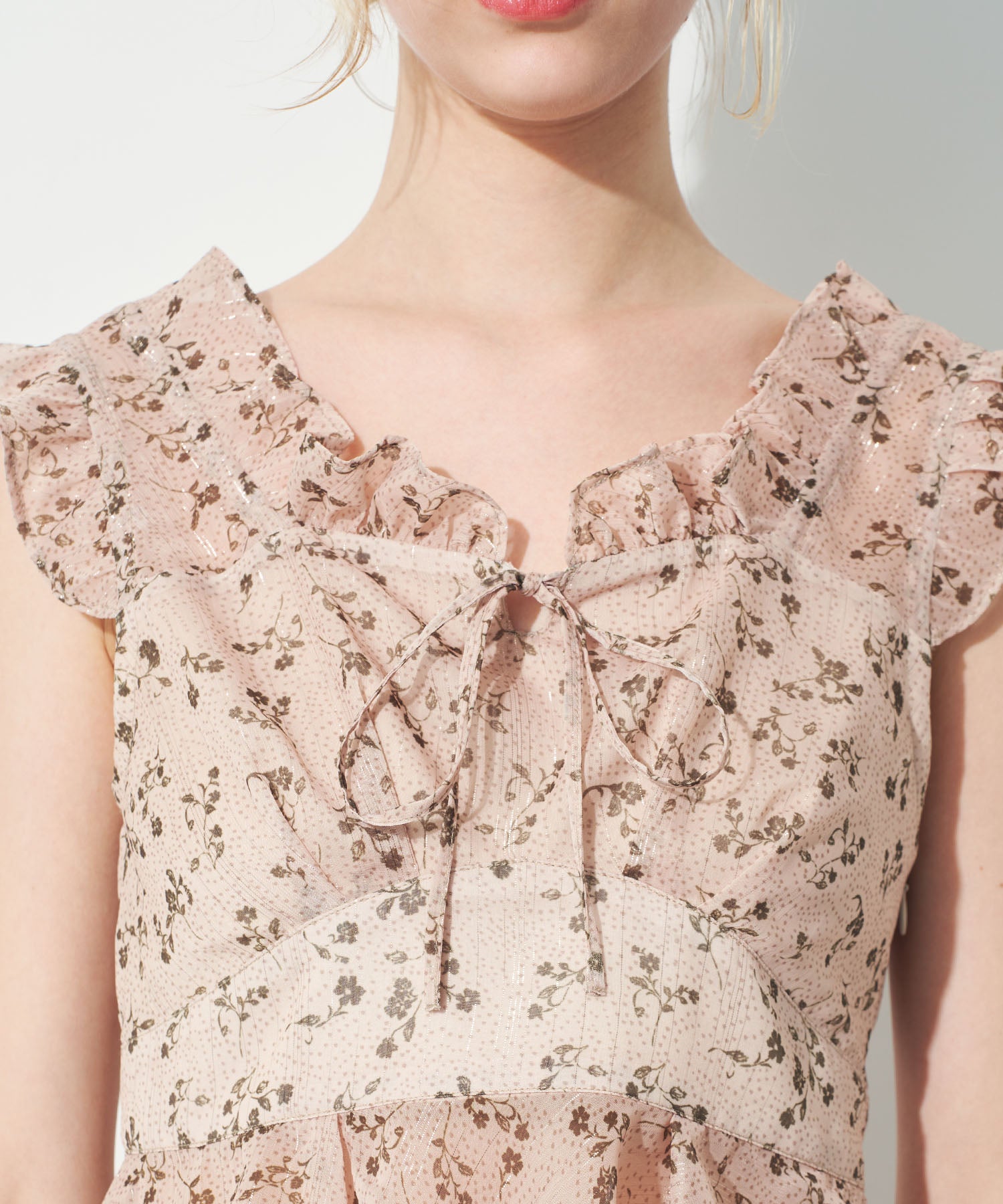 ラメドットフルールブラウス