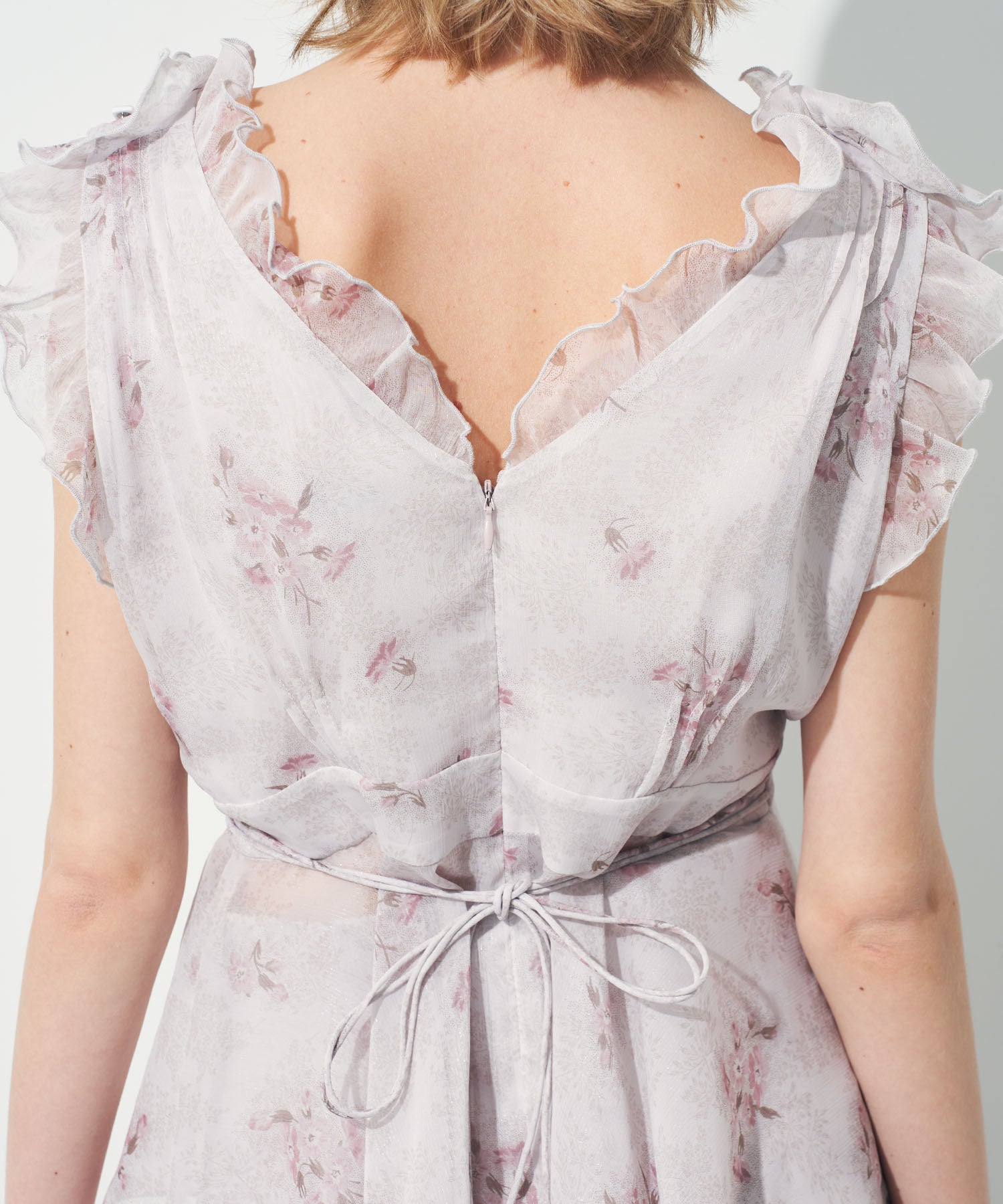 エンドレッシーフリルブラウス