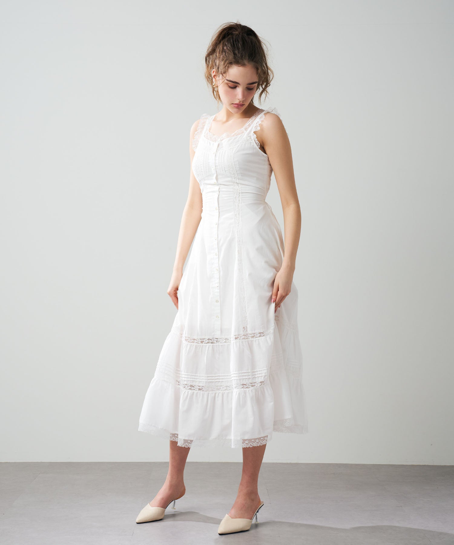 レースミックスフレアワンピース