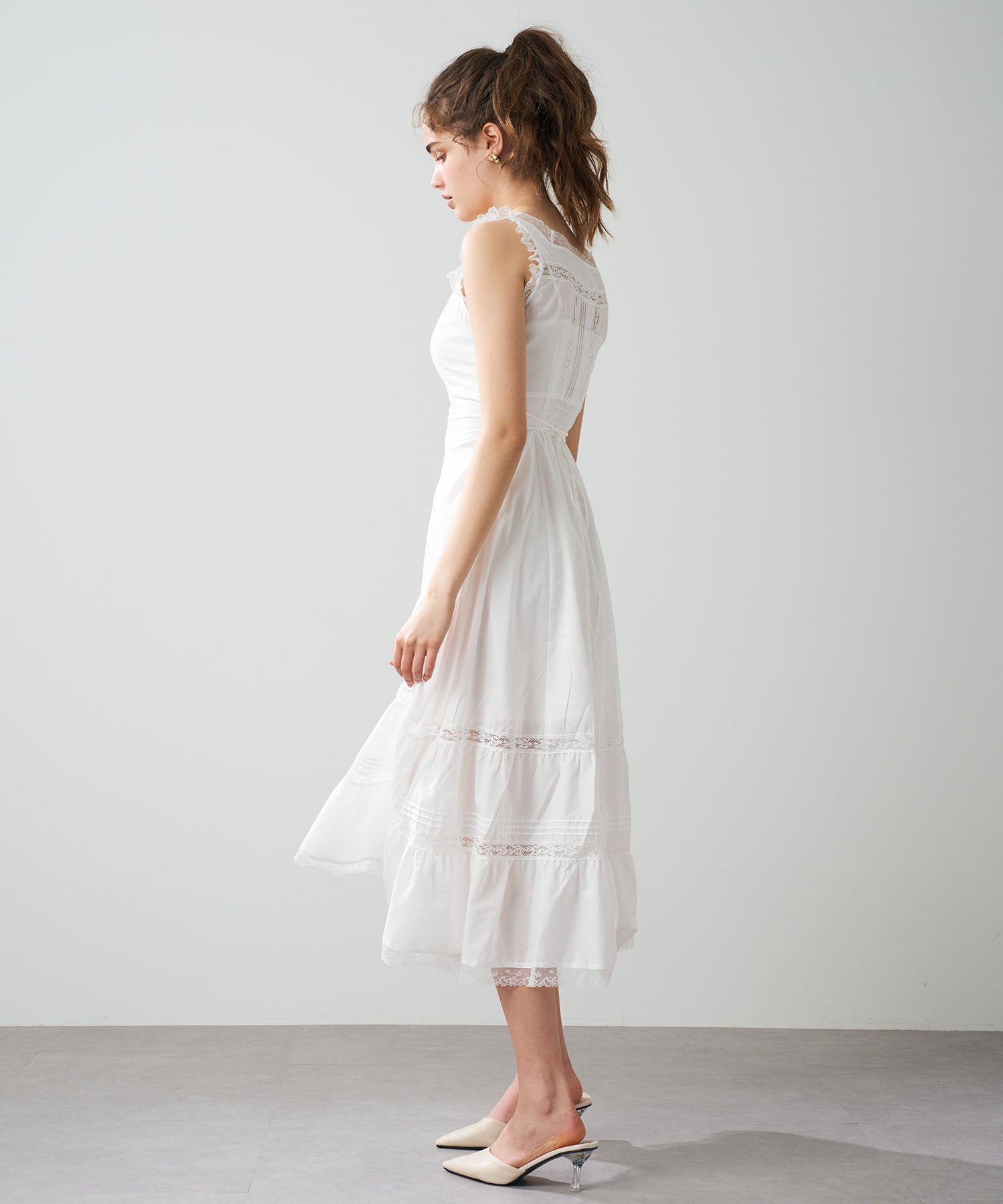 レースミックスフレアワンピース