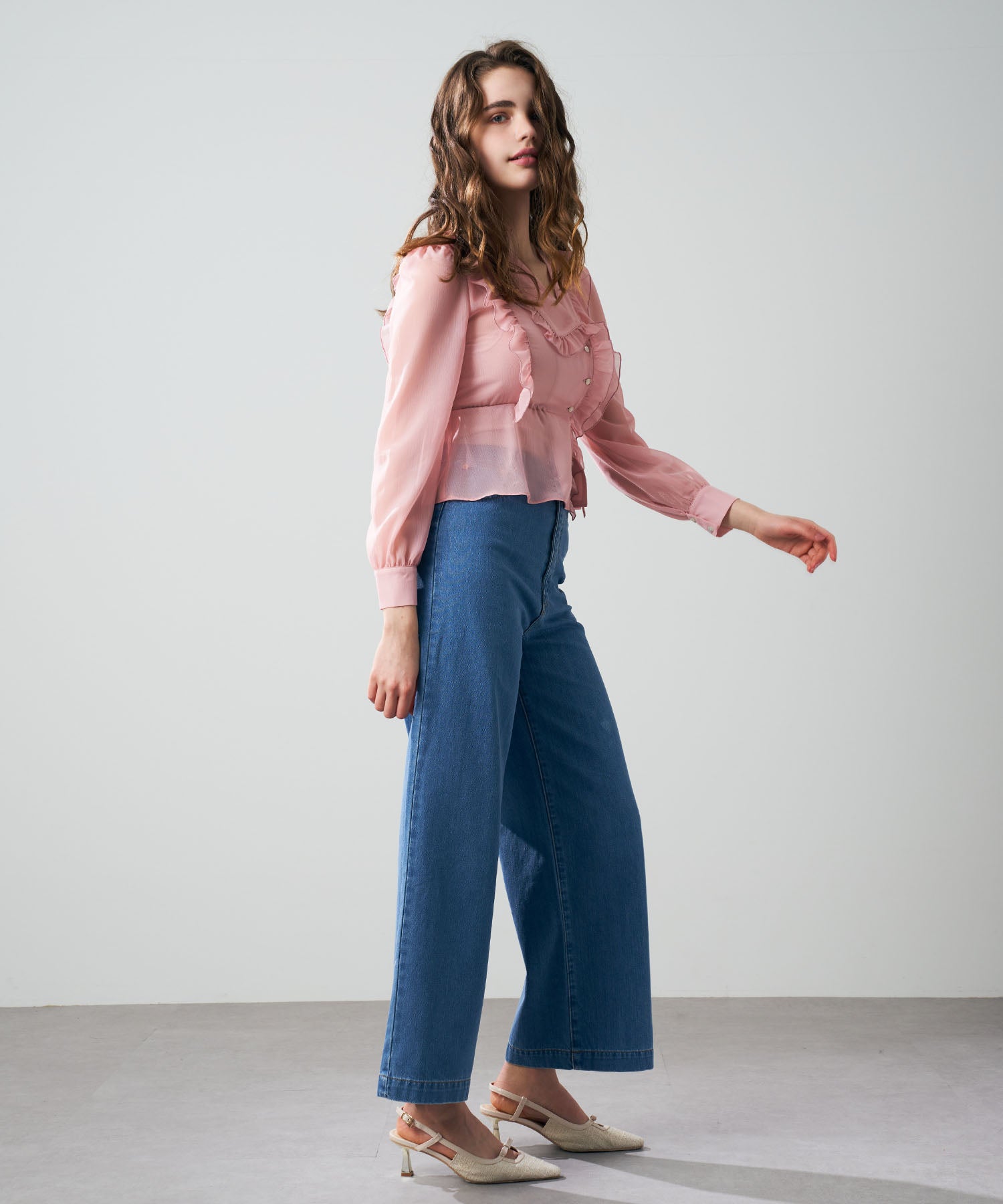 【預訂】金銀絲條紋荷葉邊襯衫