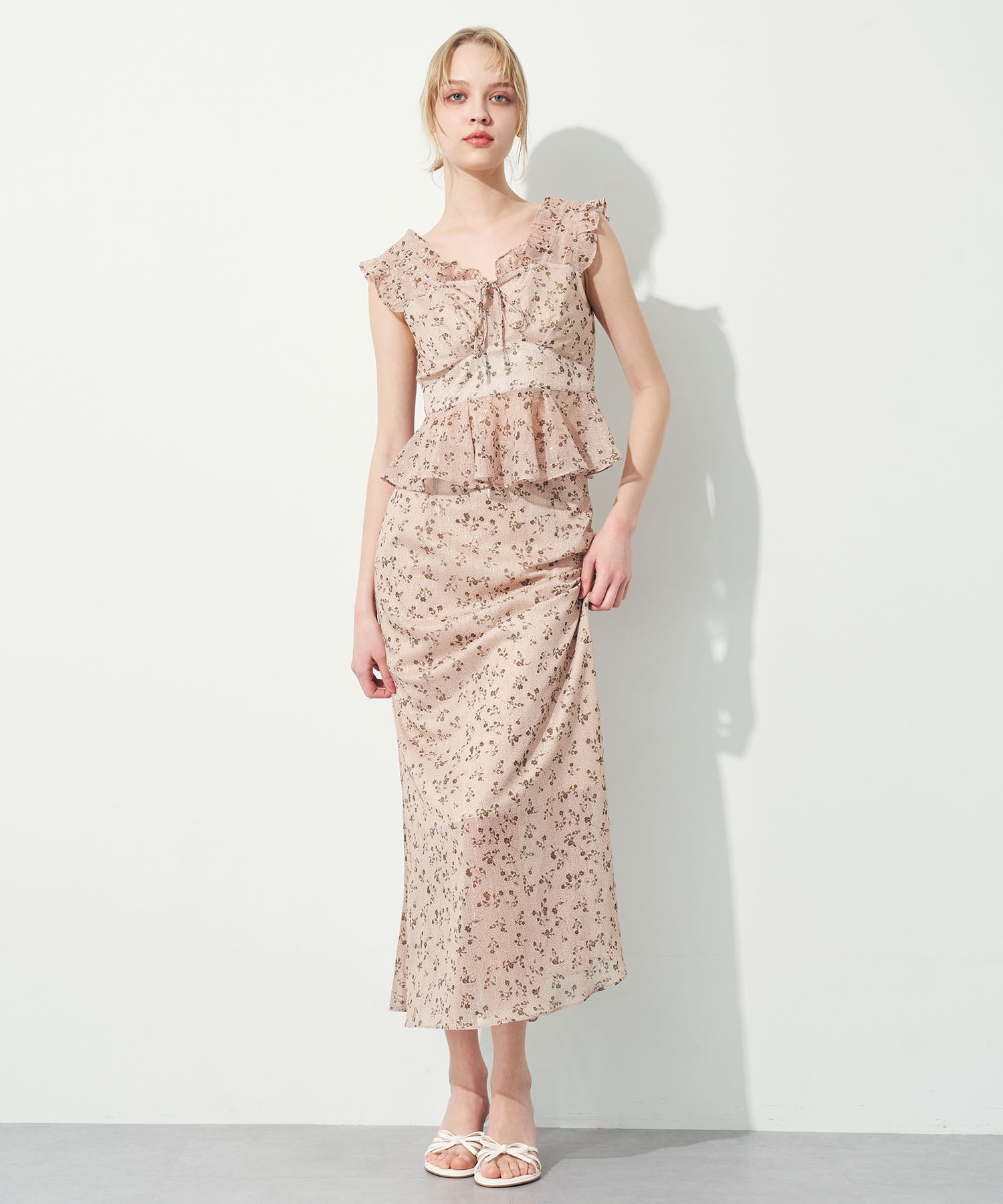 ラメドットフルールブラウス