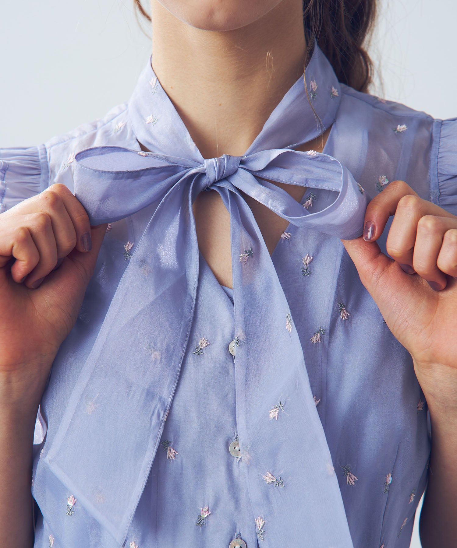 【預訂】迷你亮片花朵襯衫