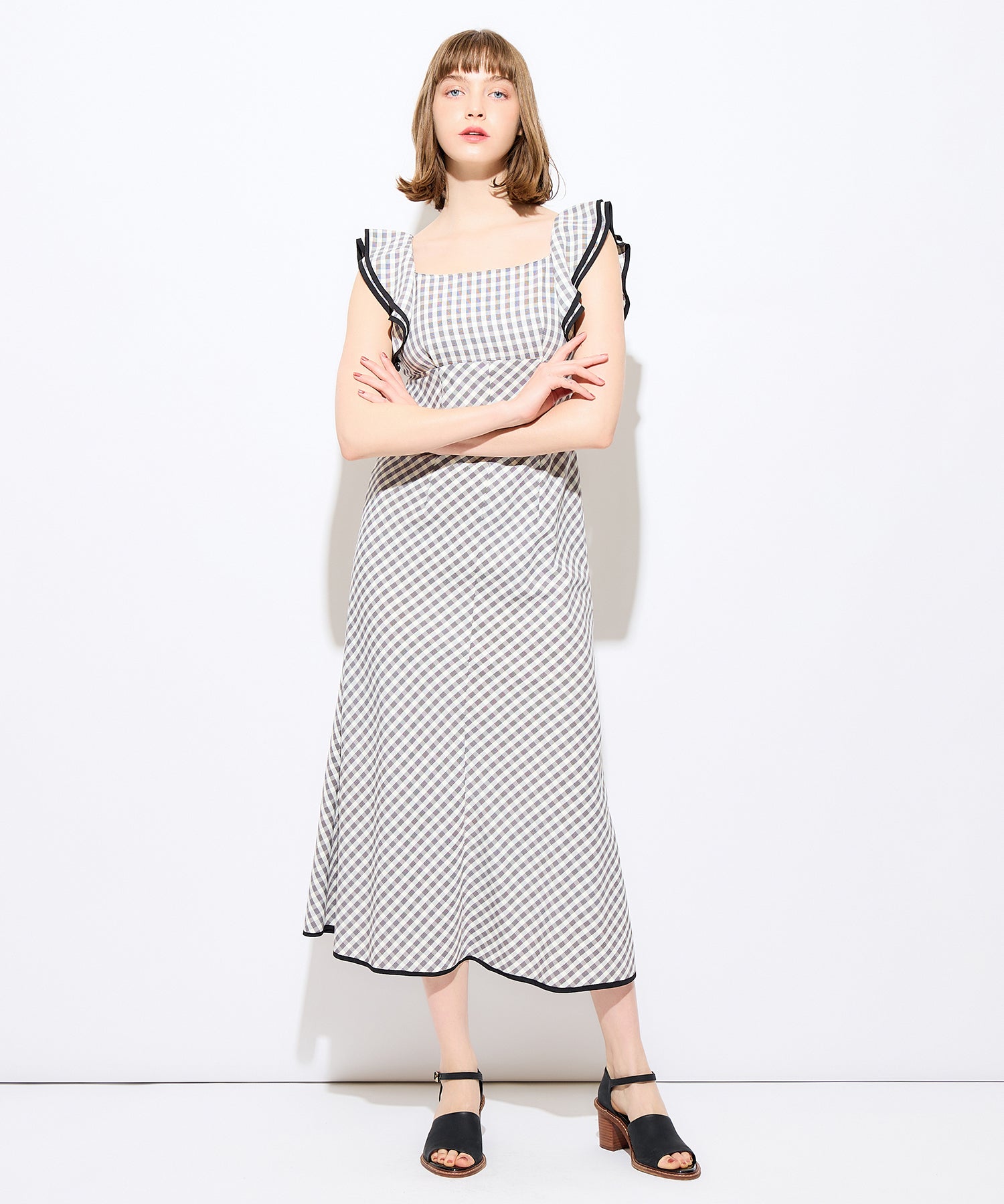 Frill shoulder dress