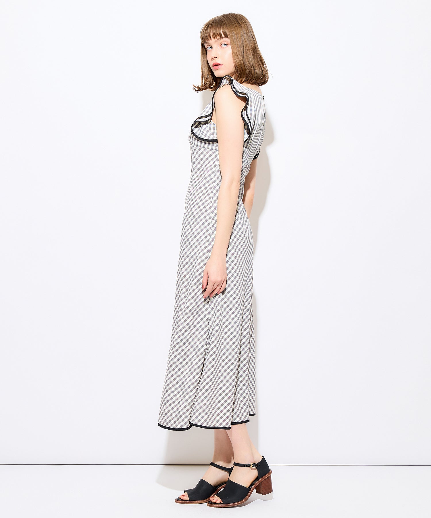 Frill shoulder dress