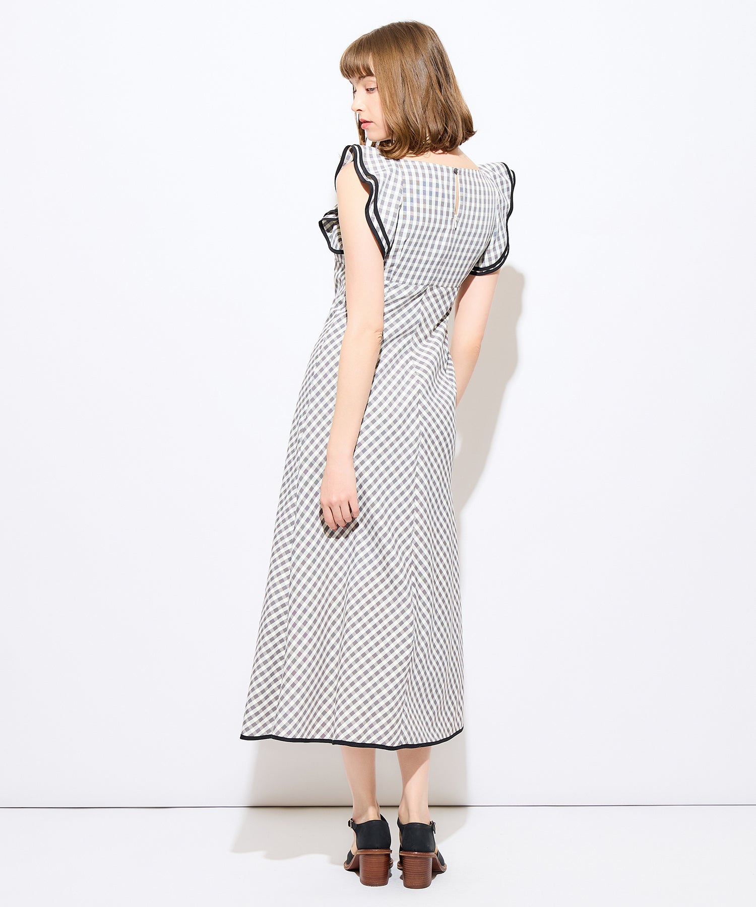 Frill shoulder dress