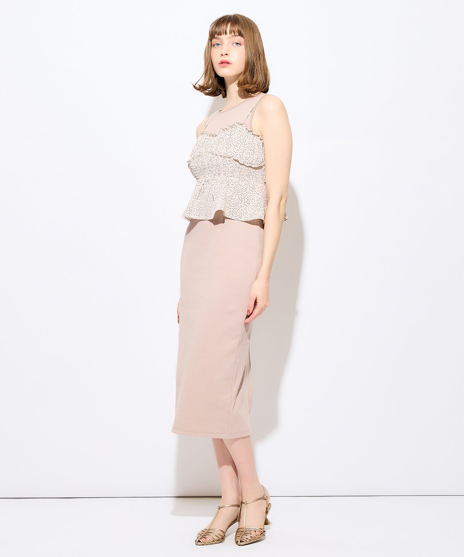 圓點緊身胸衣羅紋連身裙