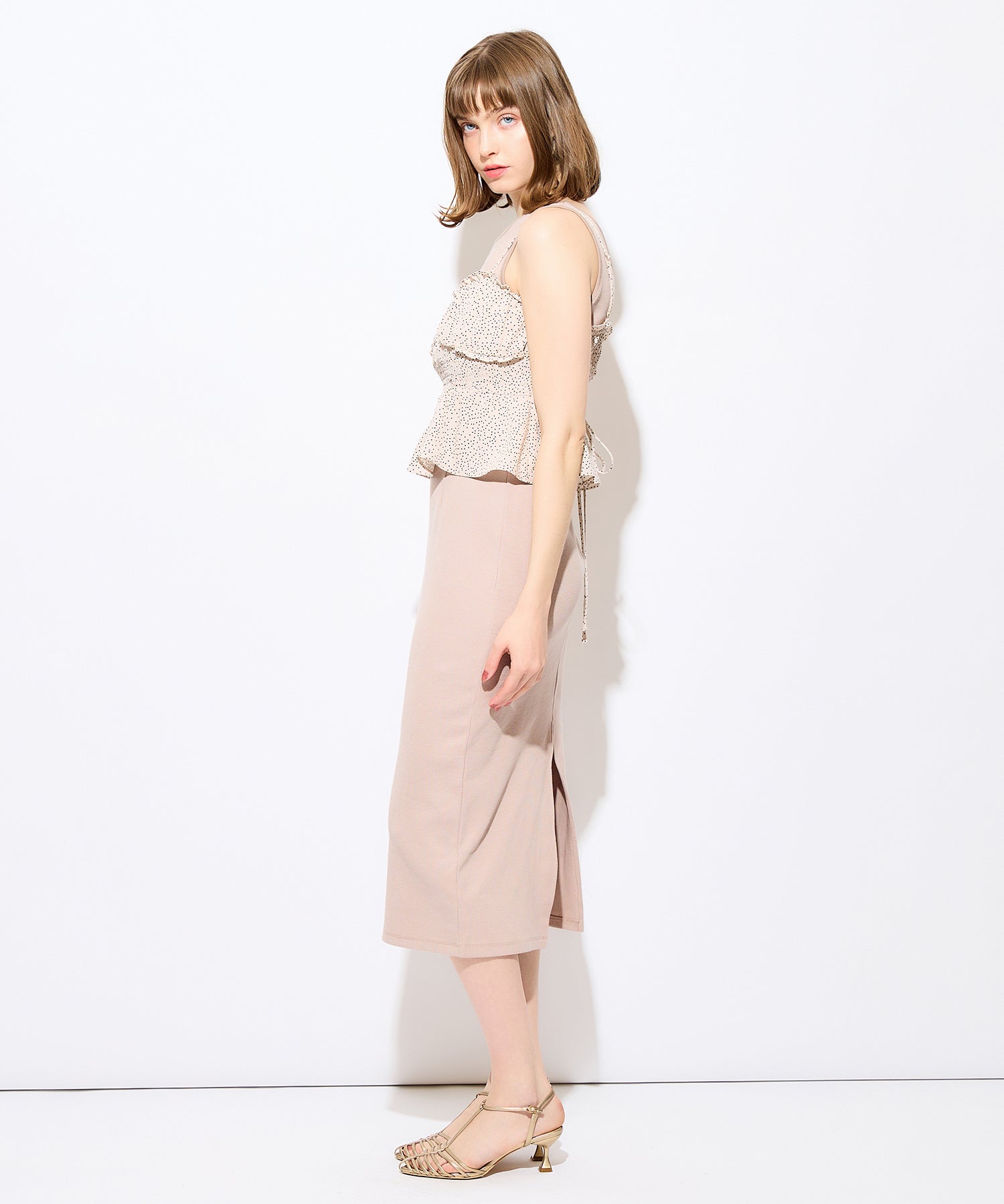 圓點緊身胸衣羅紋連身裙