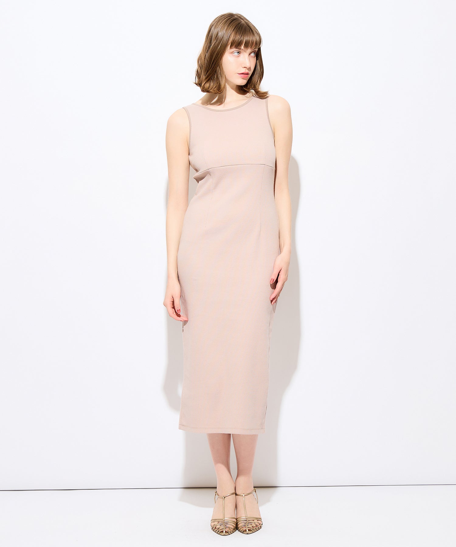 圓點緊身胸衣羅紋連身裙