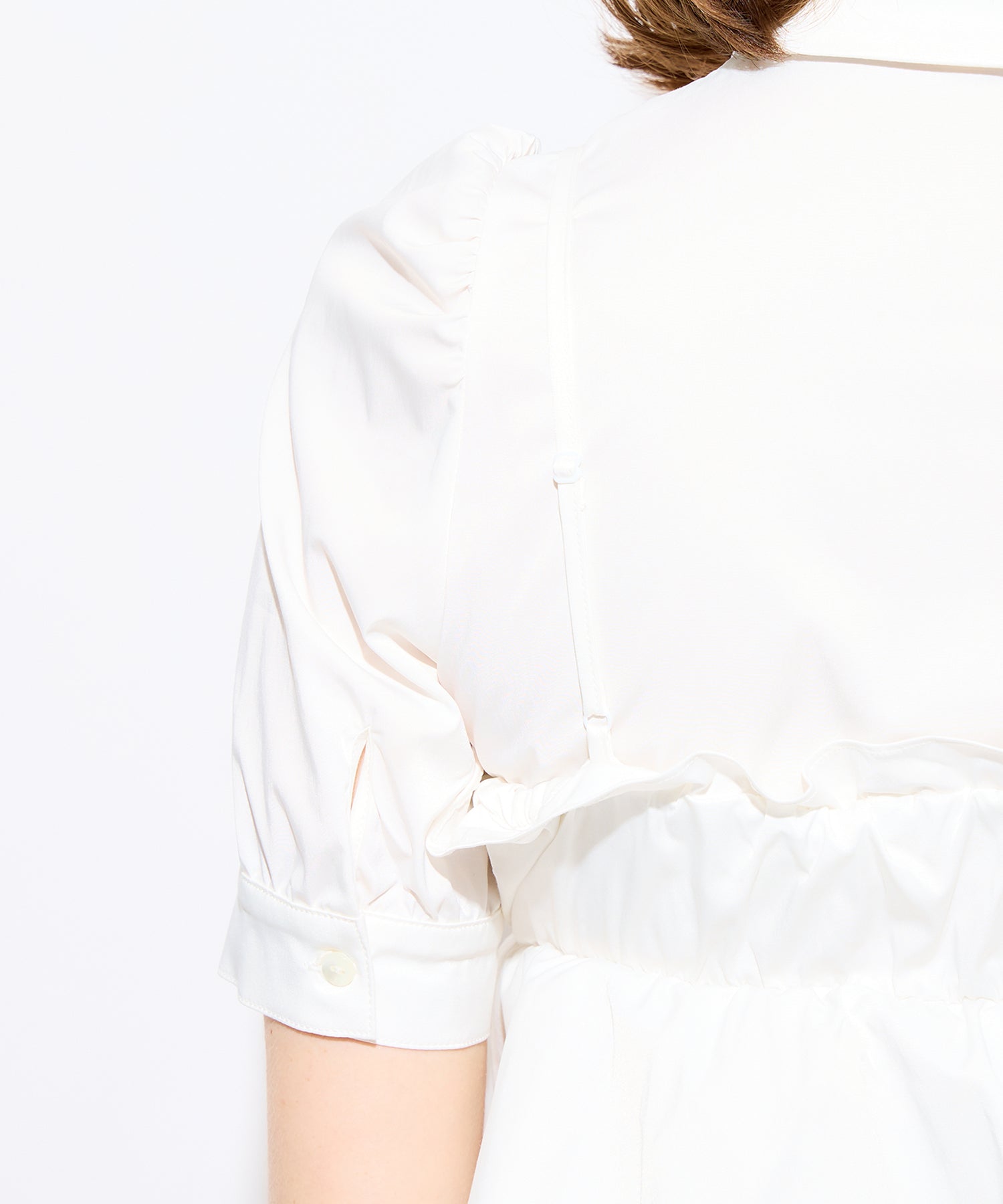 荷葉邊緊身胸衣套裝女衫