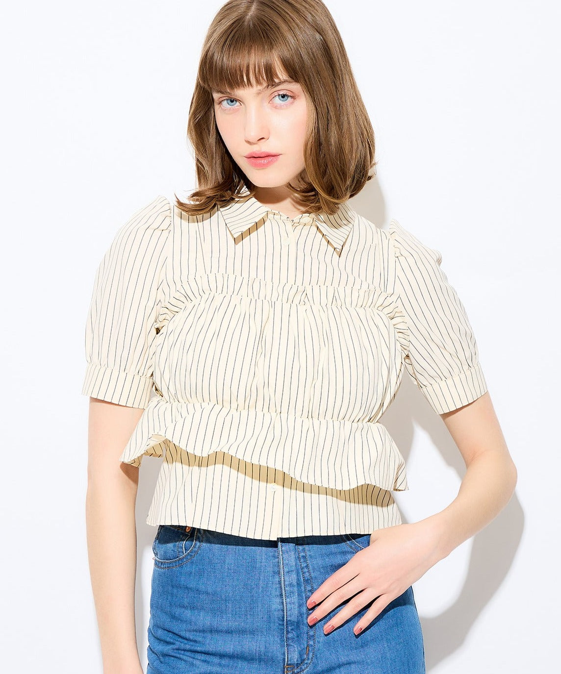 荷葉邊緊身胸衣套裝女衫