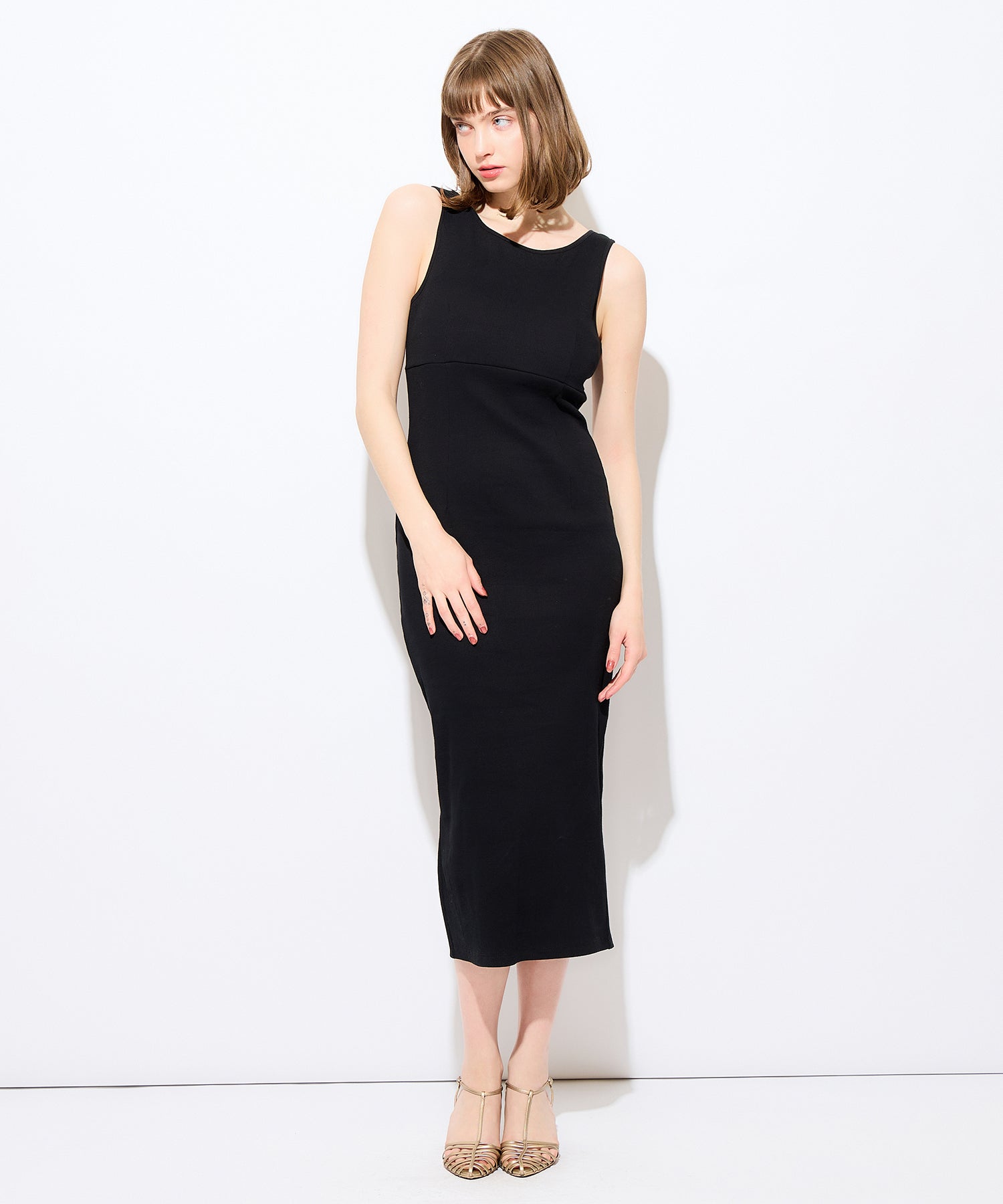 圓點緊身胸衣羅紋連身裙