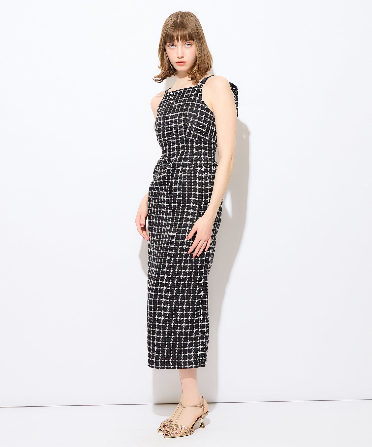 格紋吊帶連身裙