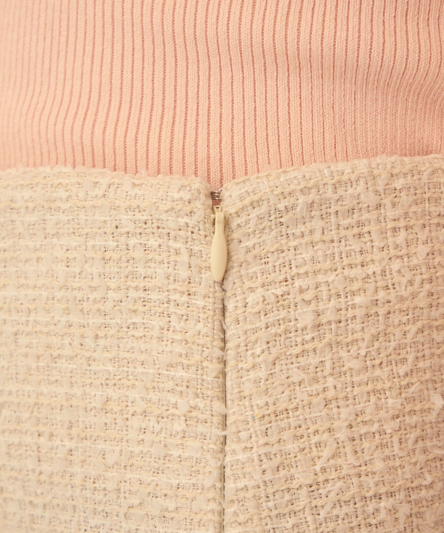 Tweed frill skirt
