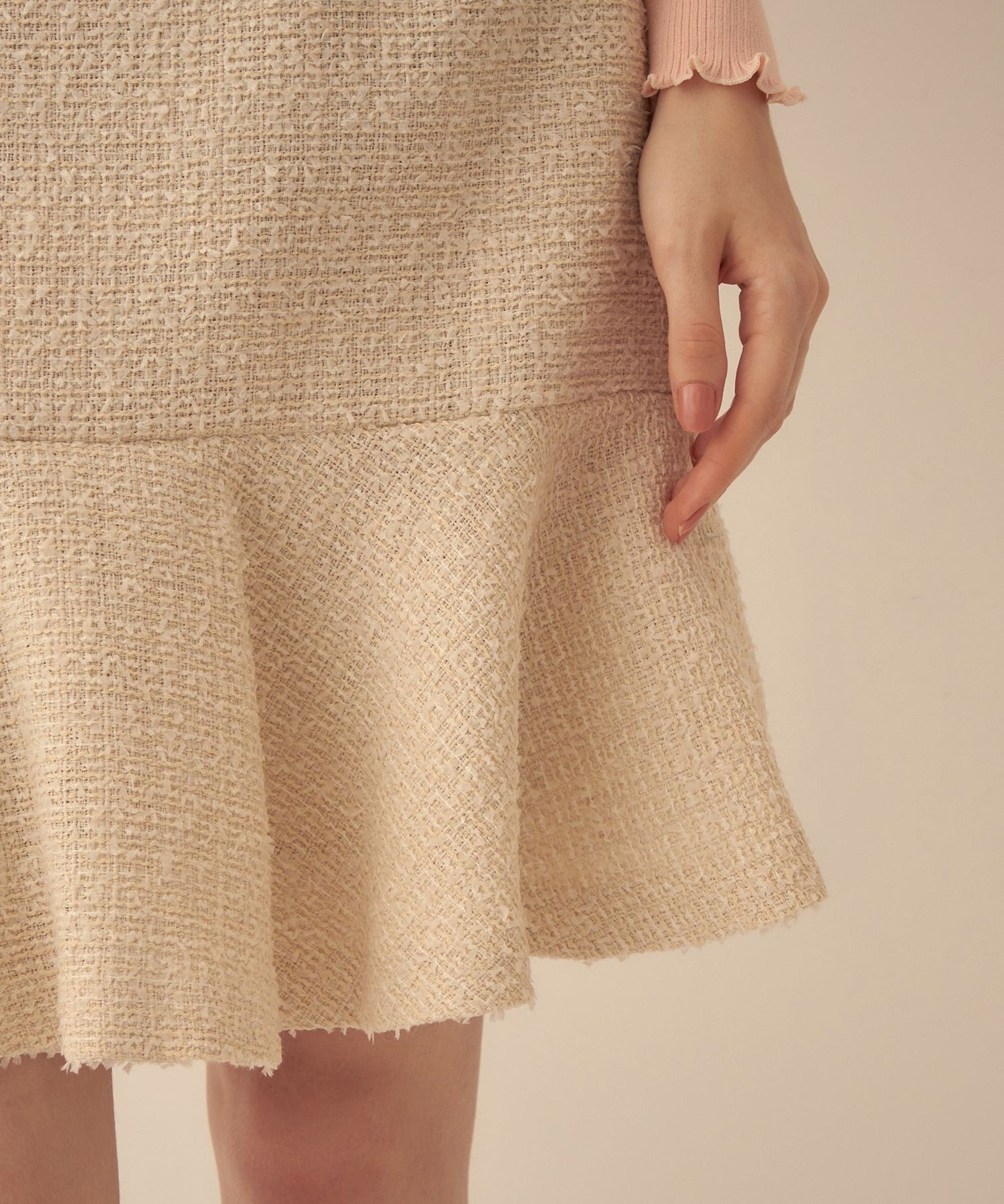 Tweed frill skirt