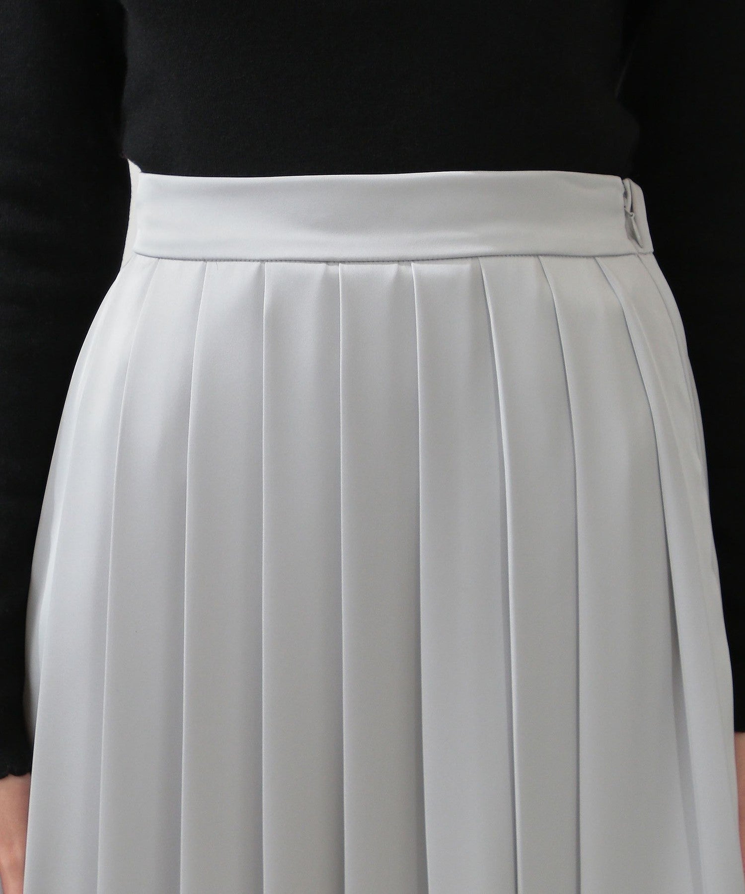 Satin pleated midi skirt