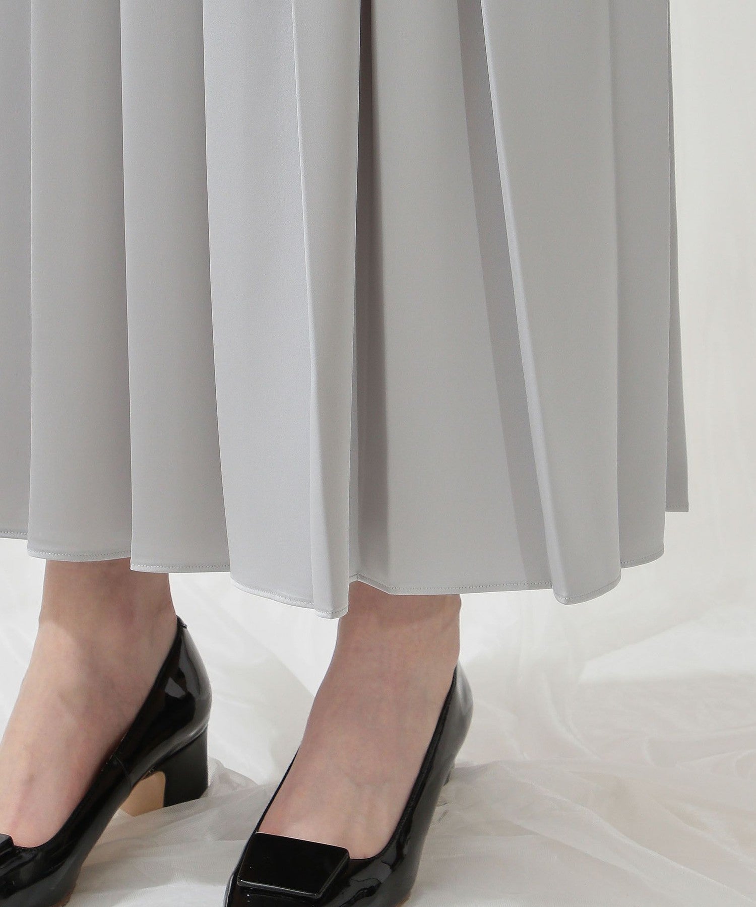 Satin pleated midi skirt