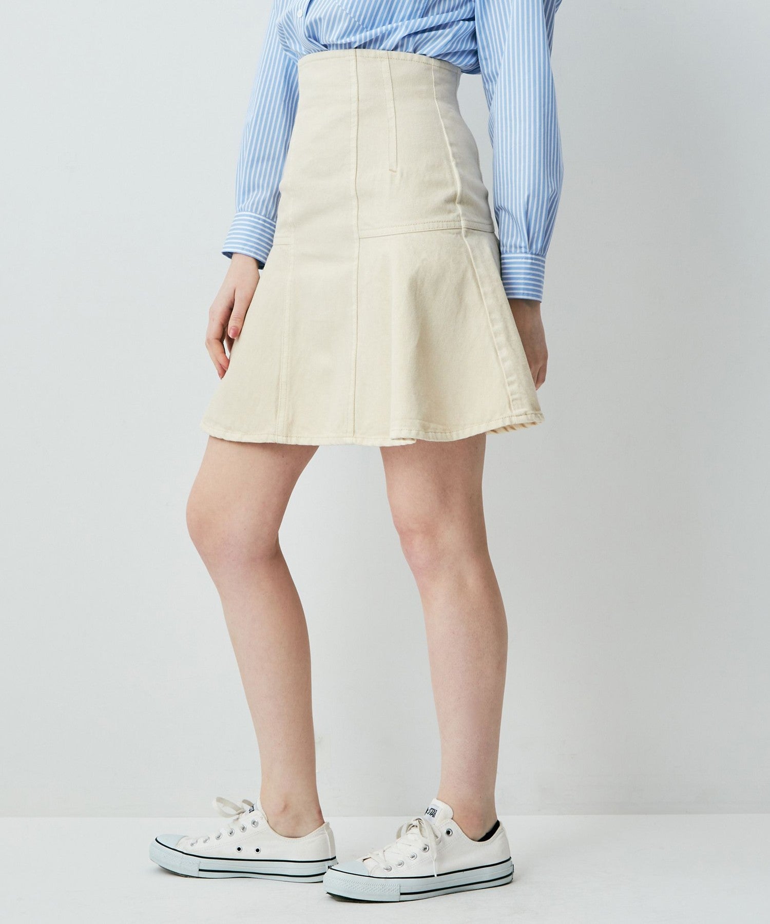 牛仔喇叭迷你裙