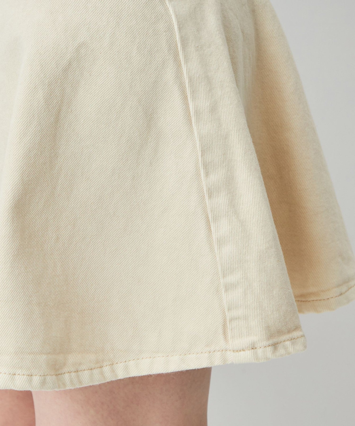 牛仔喇叭迷你裙