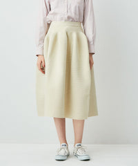 リブボリュームミディスカート