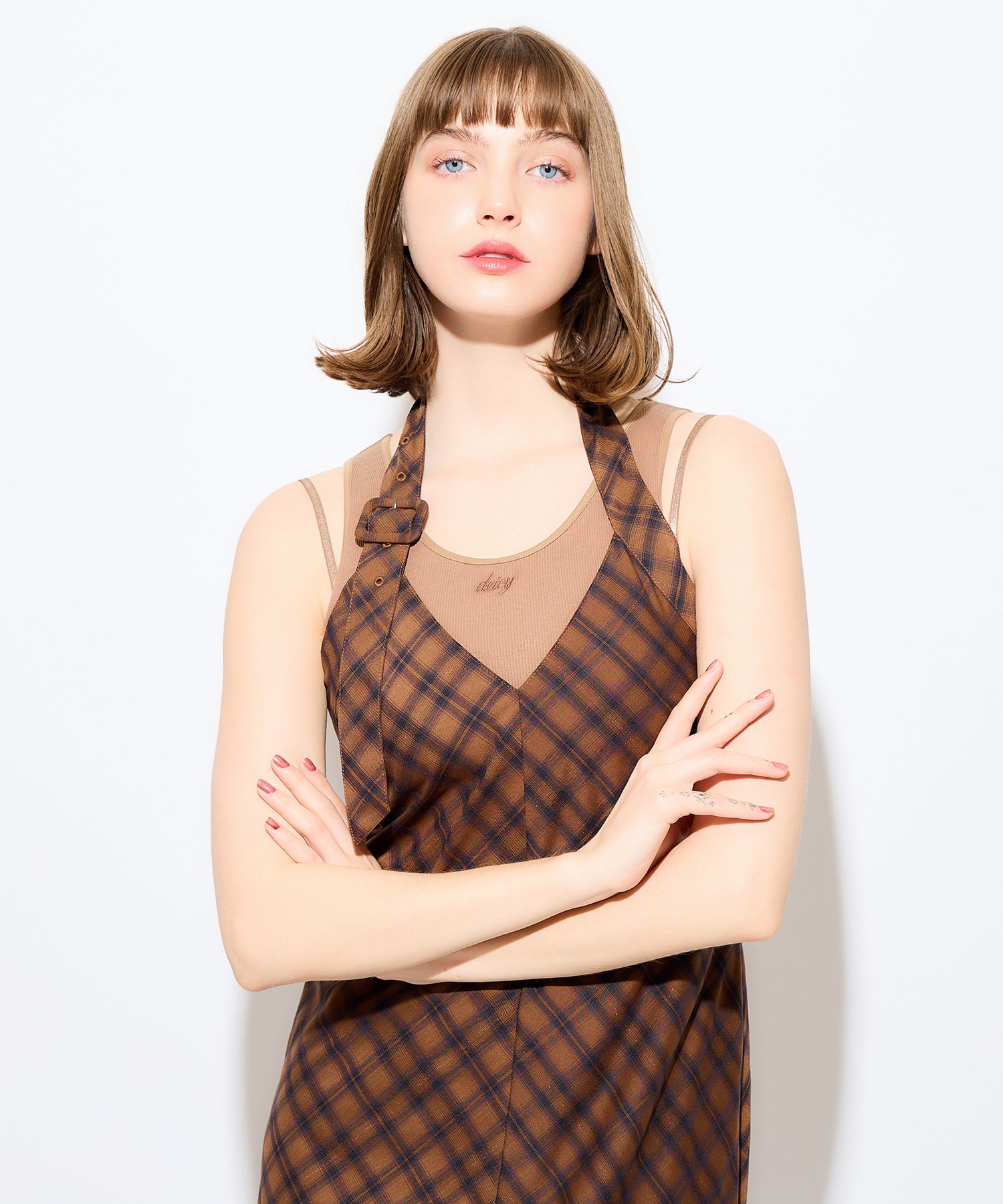 蹩腳格紋吊帶半身裙