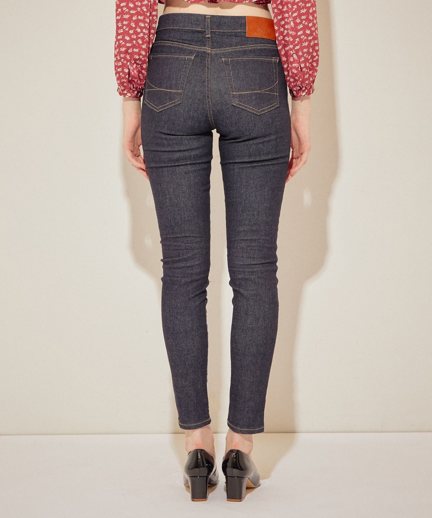 ANN TIGHT SKINNY