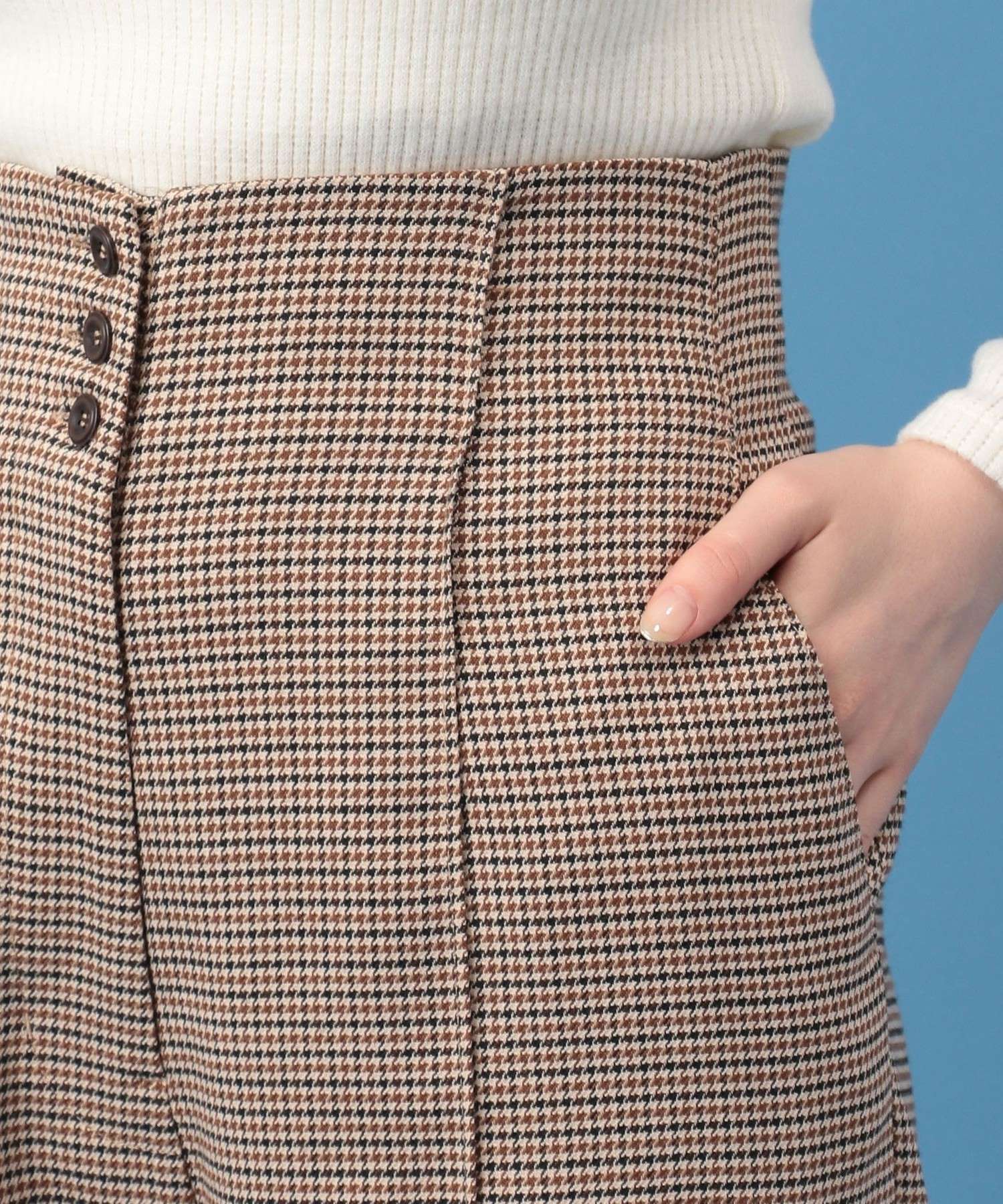 High waist checked pants