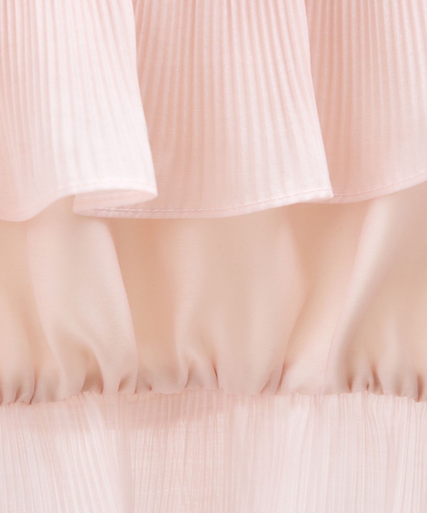 褶襉荷葉邊露肩襯衫