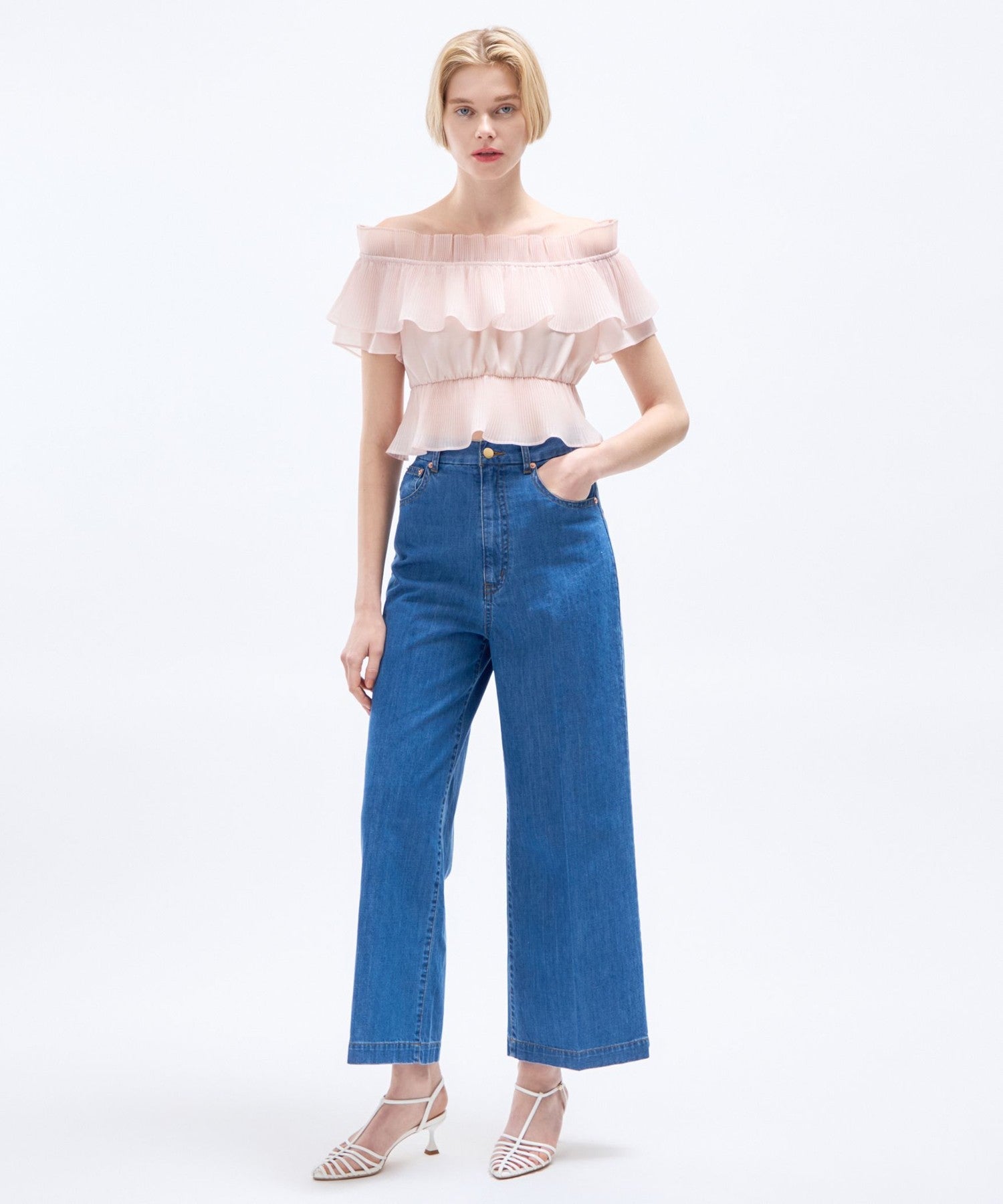 褶襉荷葉邊露肩襯衫