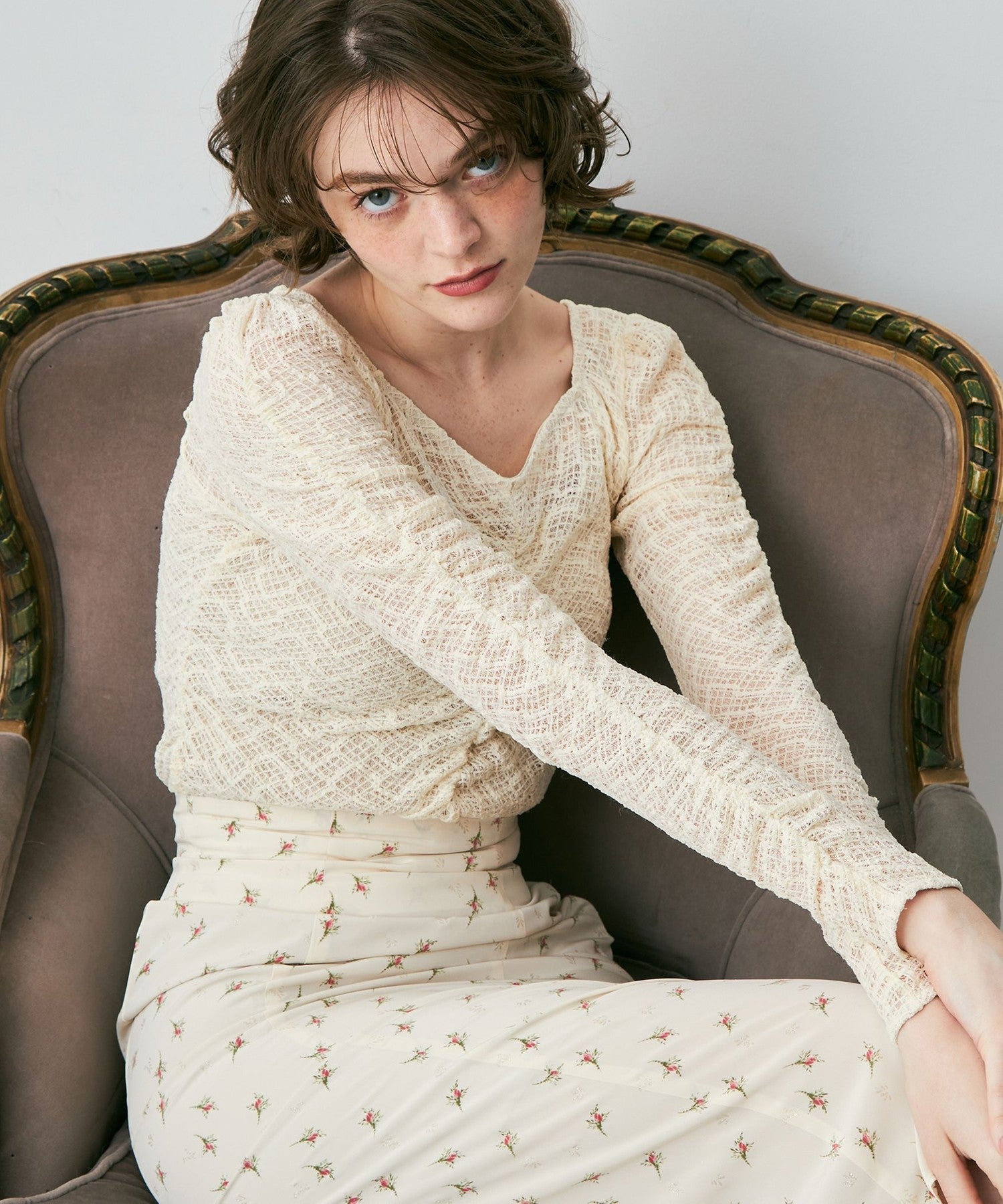 Shirring lace top