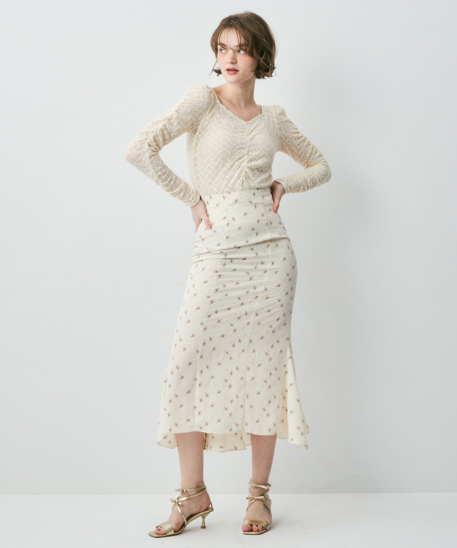Shirring lace top