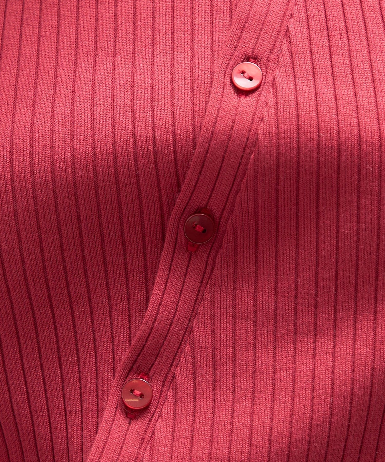 不對稱帶子剪裁和縫製