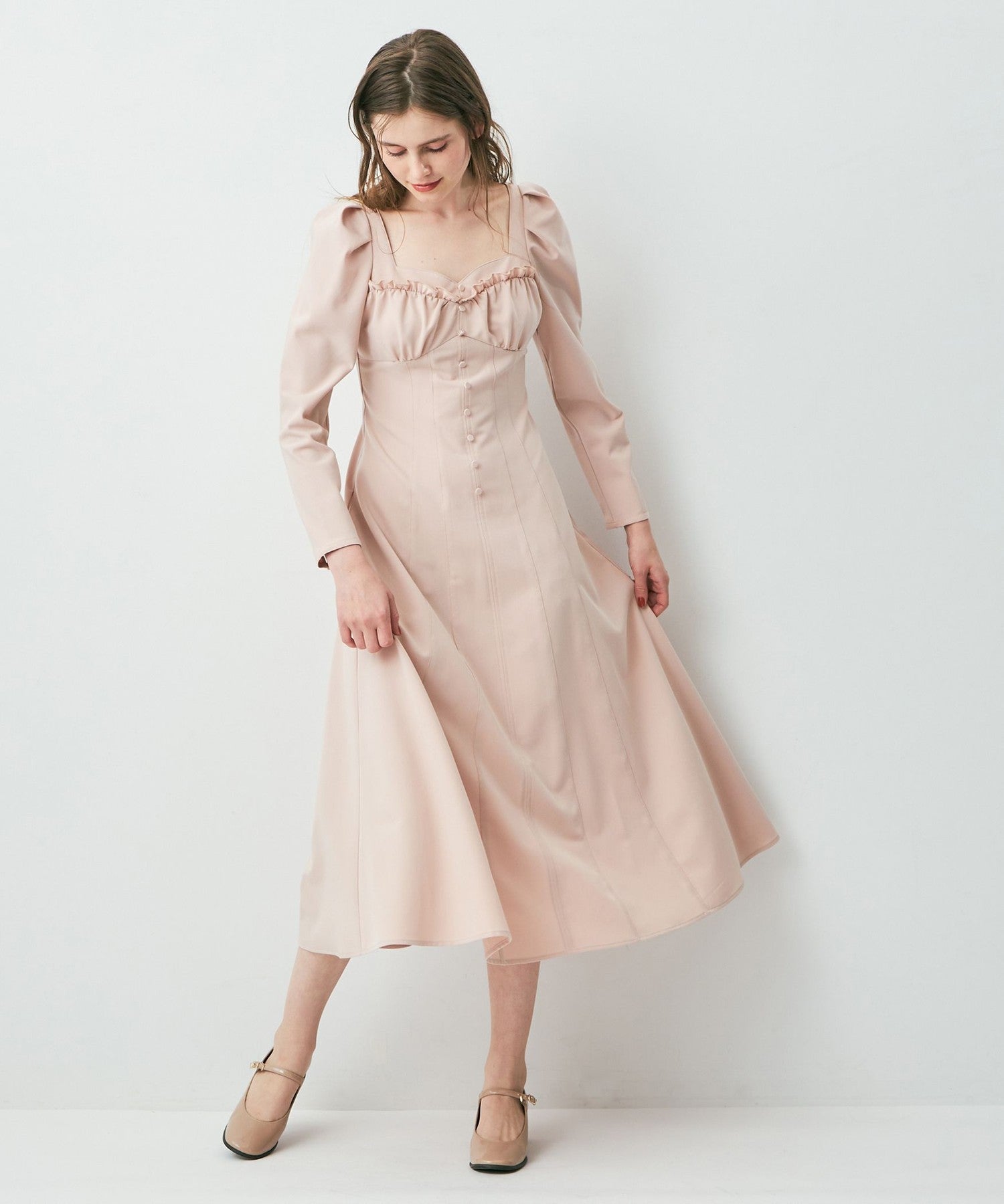 緊身胸衣荷葉邊連身裙