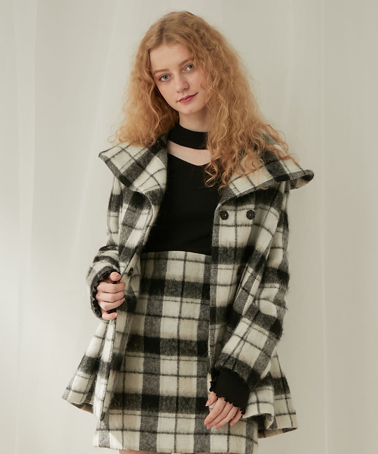 Shaggy check flare coat