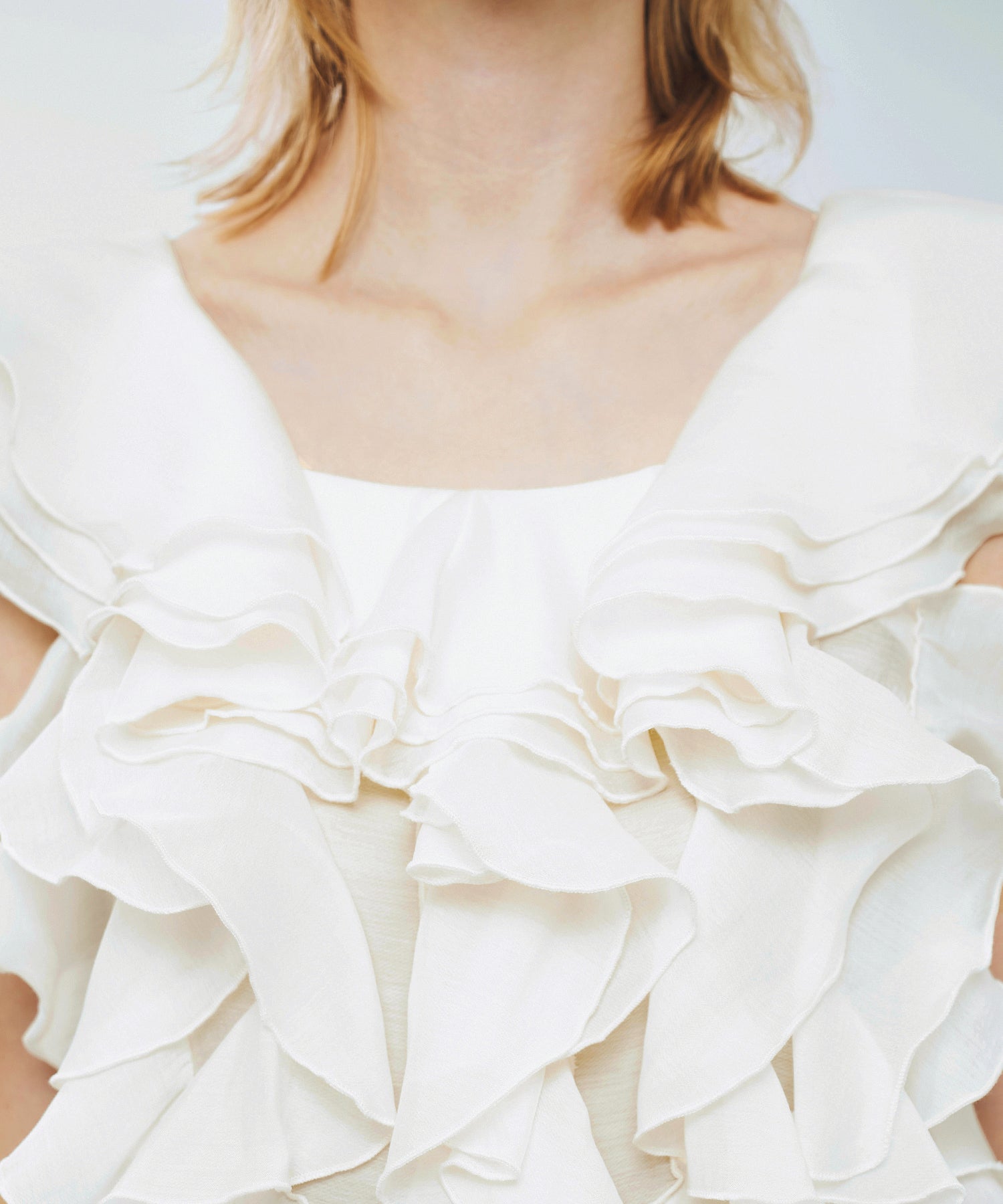 シアーフレアフリルブラウス