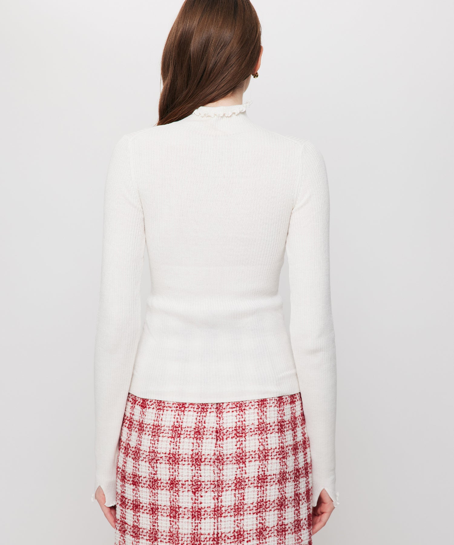 ハイネックリブニット