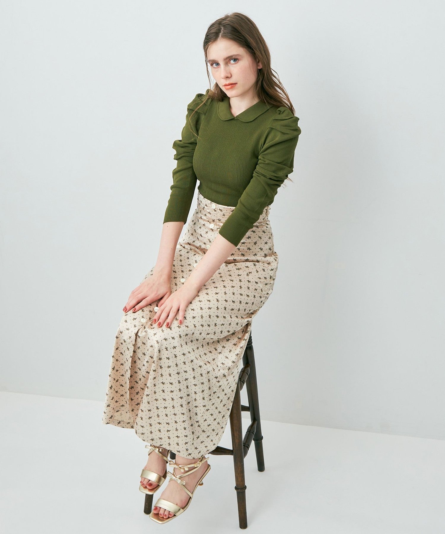 Petite Fleur 紐扣喇叭裙