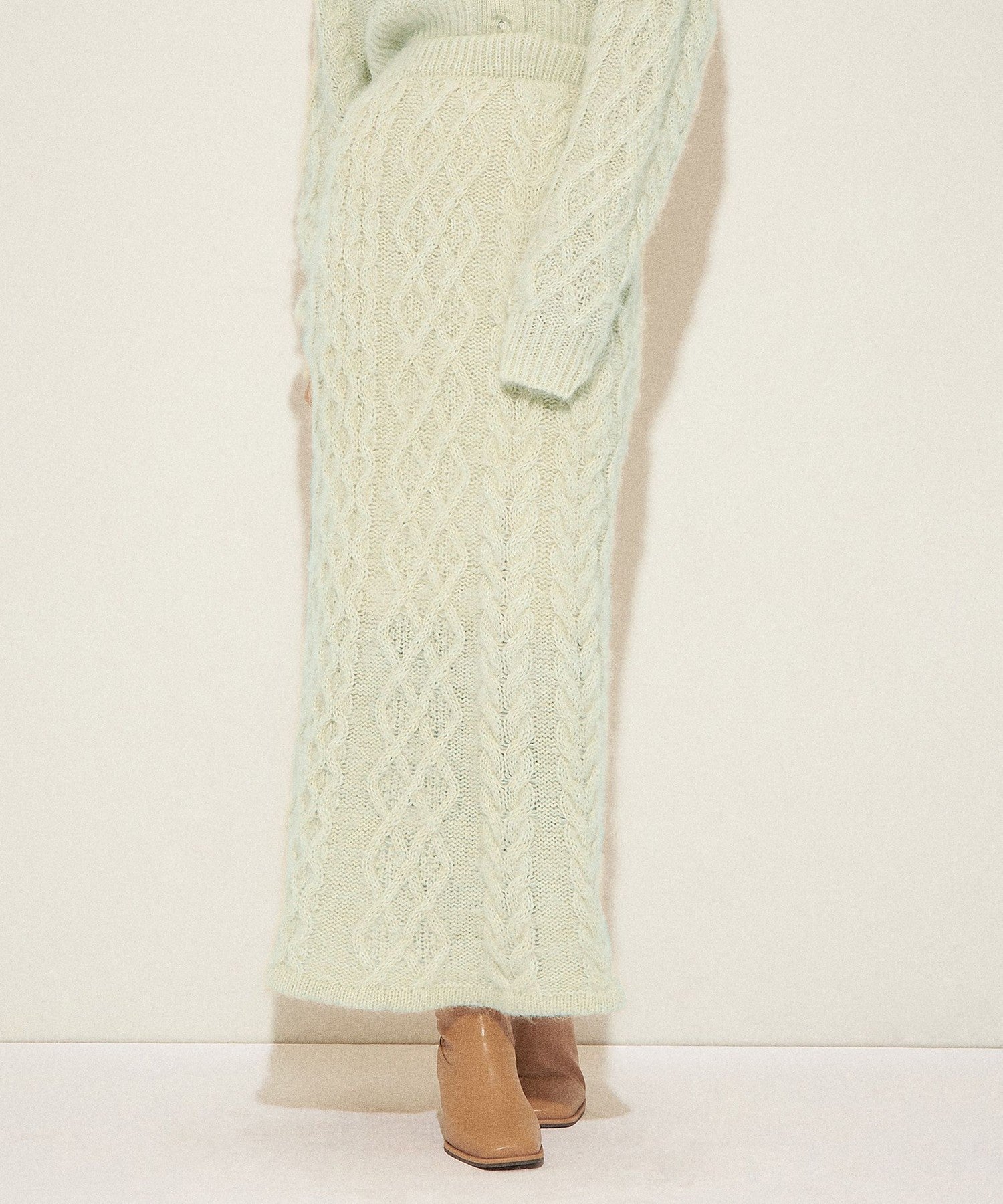 馬海毛毛茸茸絞花針織半身裙